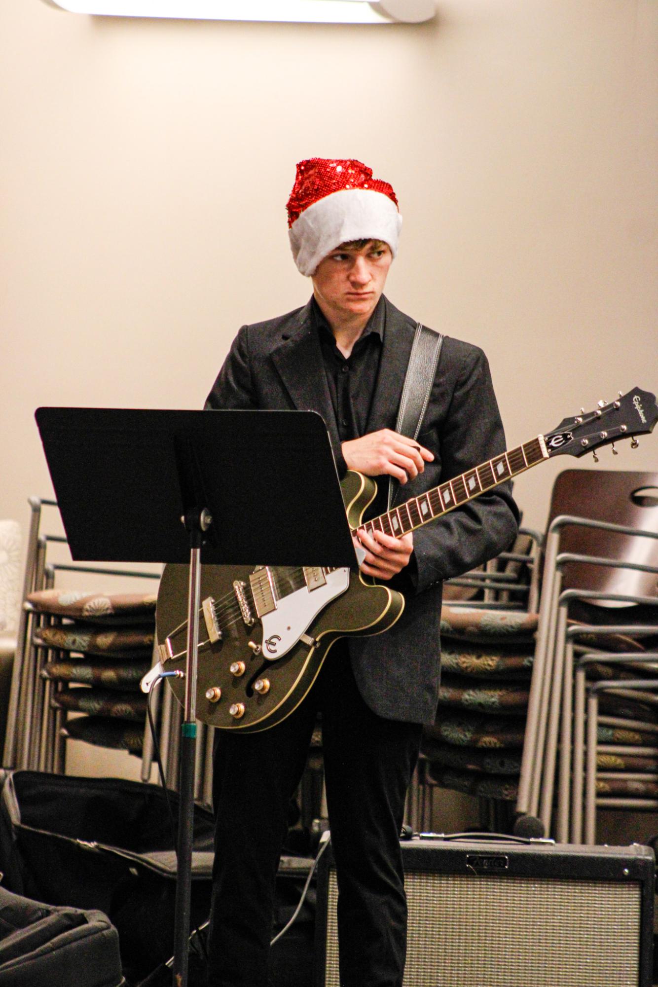 Annual tree lighting and jazz band (Photos by Kaelyn Kissack)