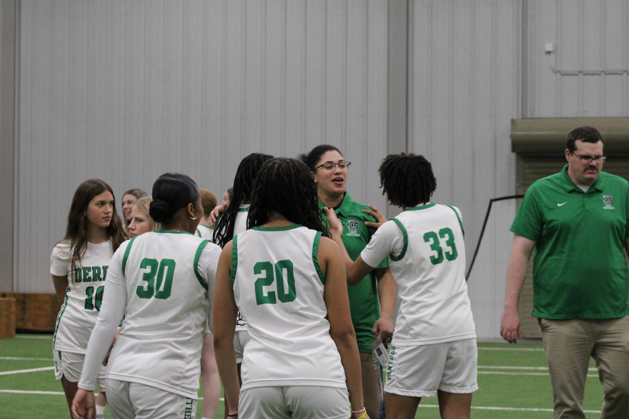 Girls Basketball Sports Pictures (Photos by Taylor Hallowell)