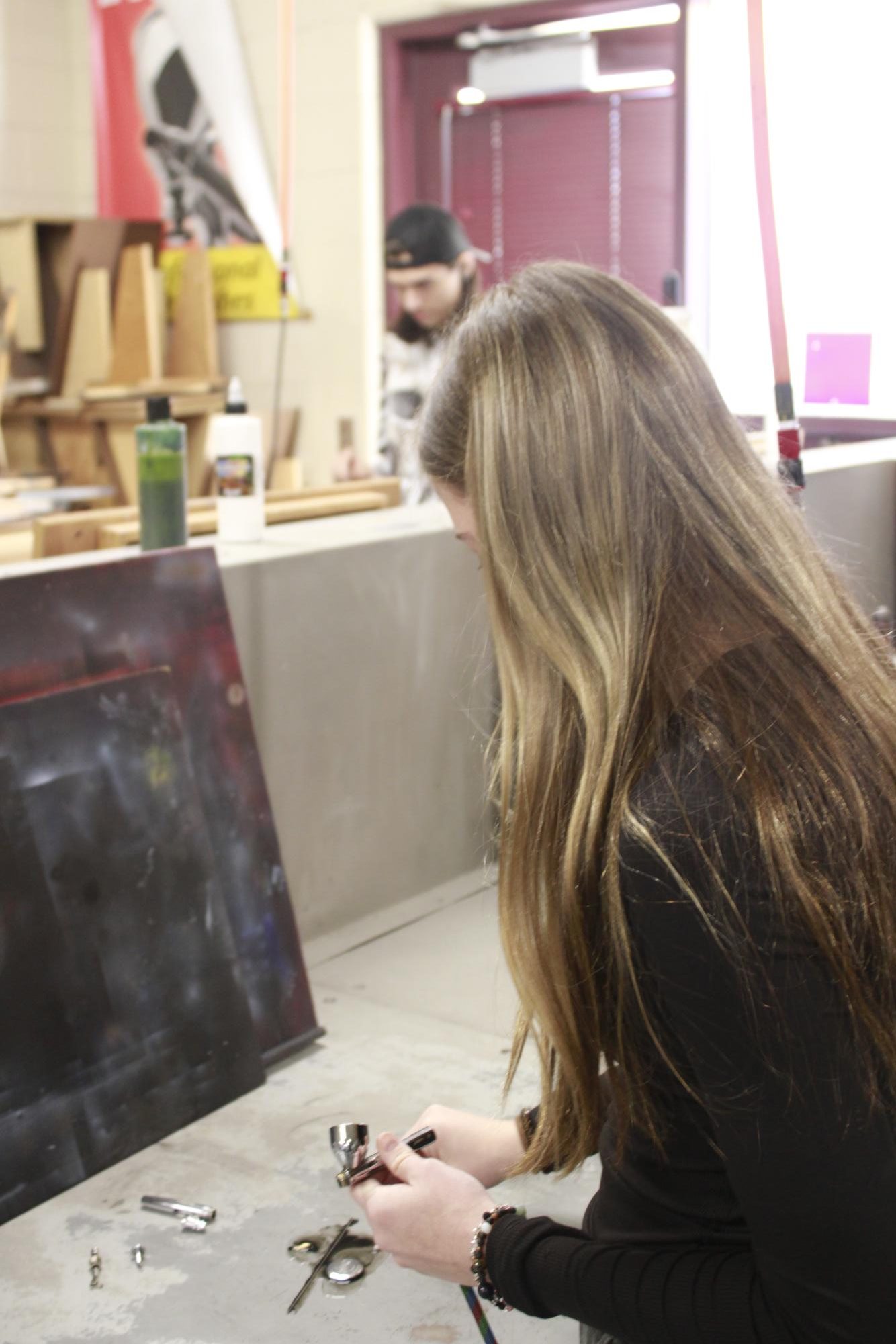 Air brush cleaning up (photos by Stevie Hoppock)