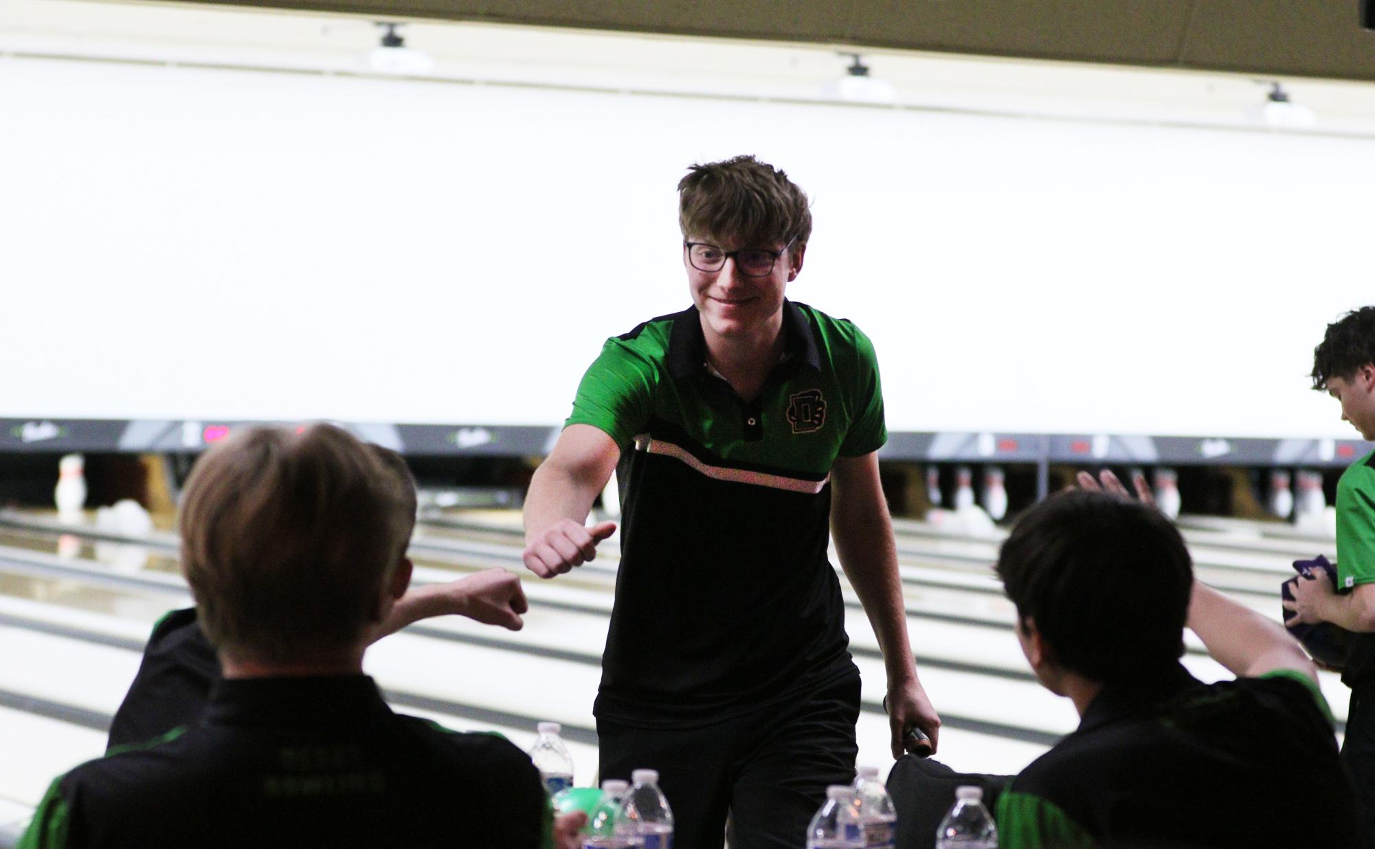 Bowling Triangular (Photos by Maggie Elliott)