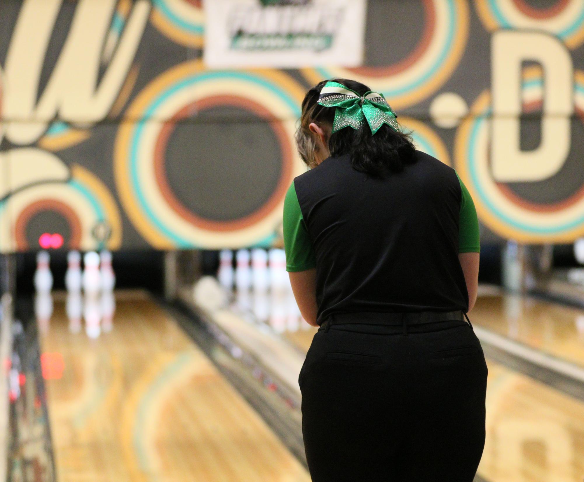 Bowling Triangular (Photos by Maggie Elliott)