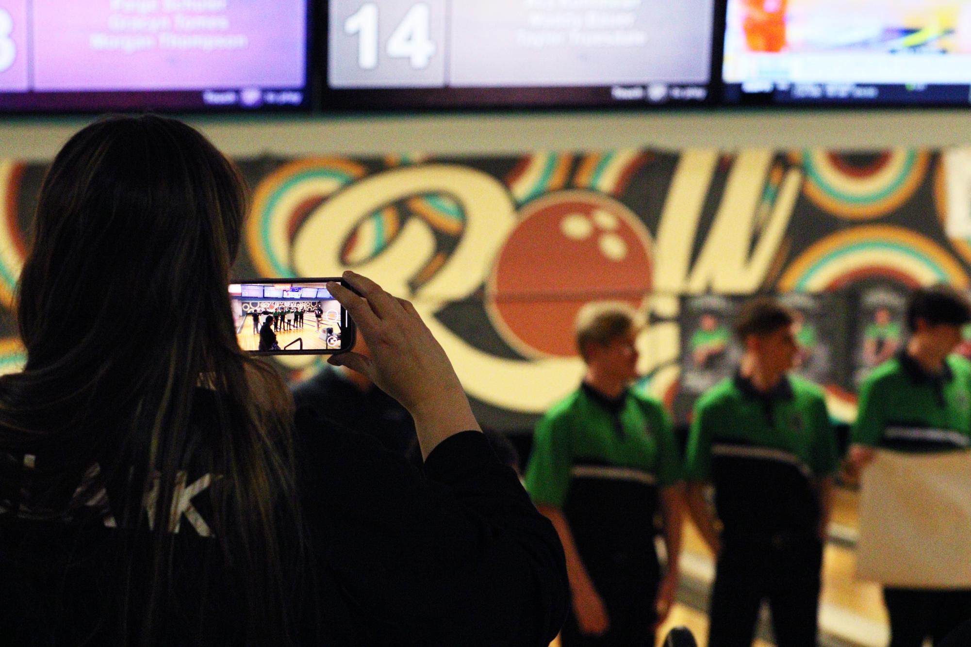 Bowling Triangular (Photos by Maggie Elliott)