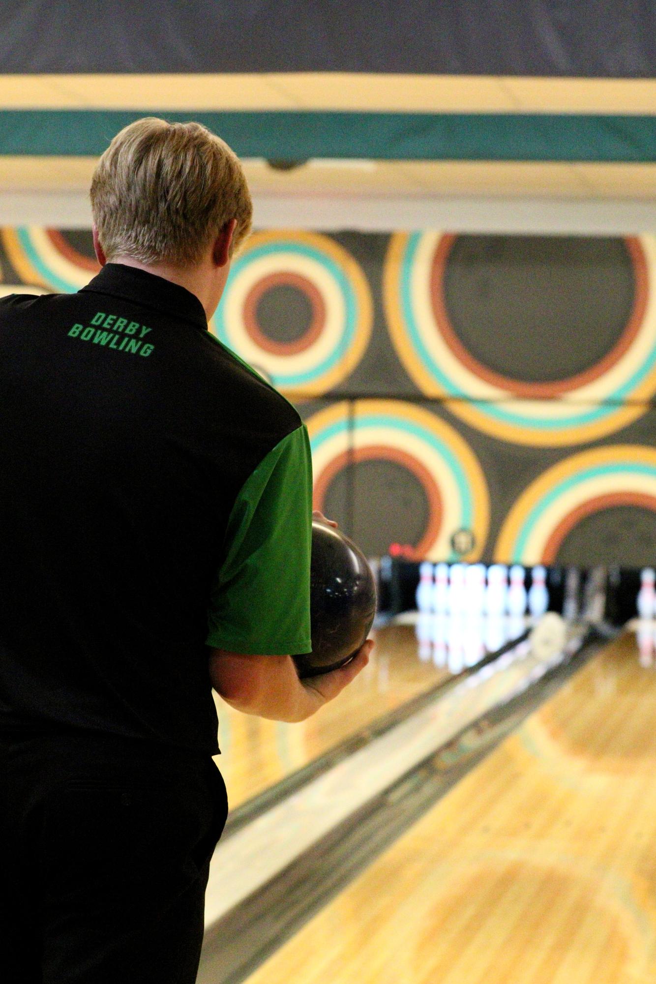 Bowling Triangular (Photos by Maggie Elliott)