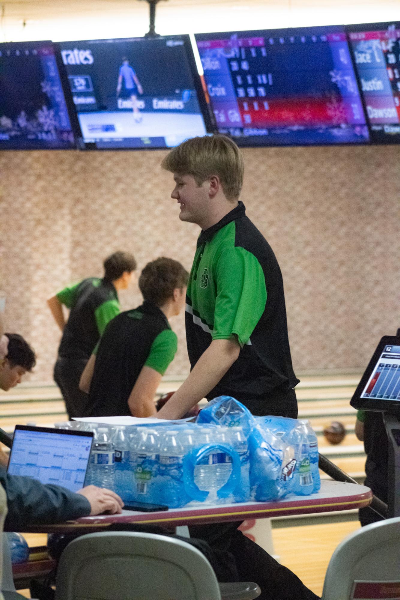 Bowling Triangular (Photos by Kaelyn Kissack)