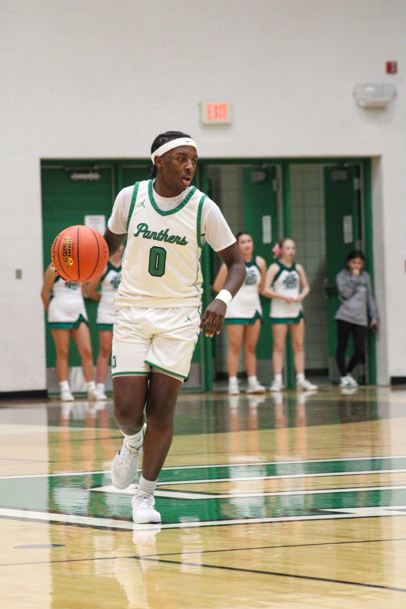 Boys varsity basketball vs. Campus (Photos by Kaelyn Kissack)