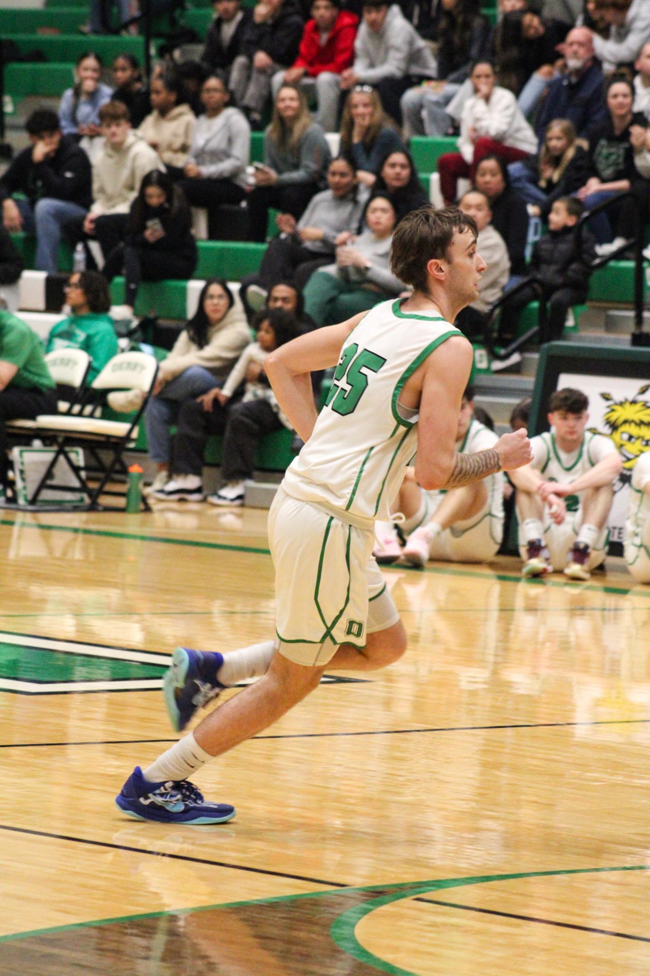 Boys varsity basketball vs. Campus (Photos by Kaelyn Kissack)