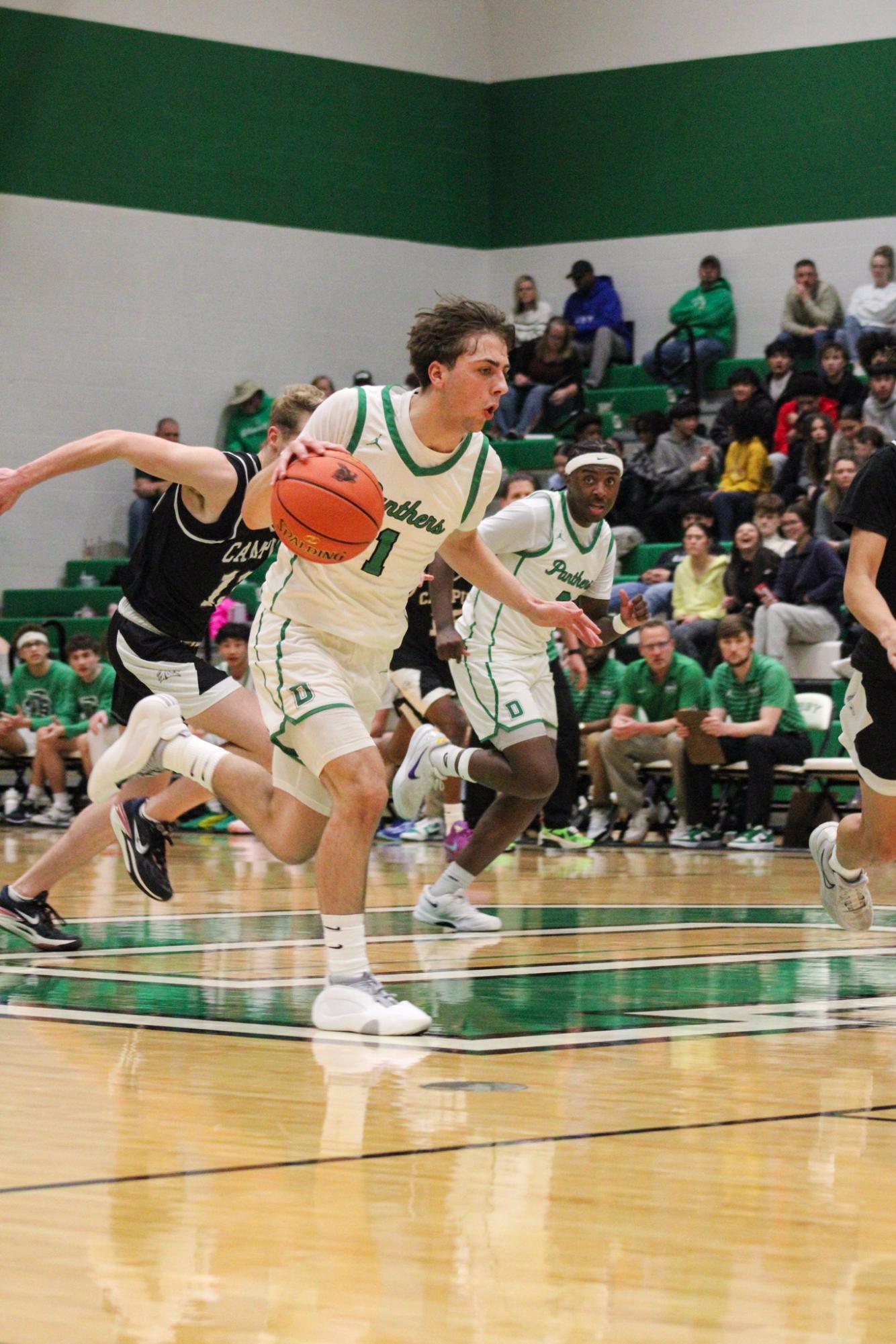 Boys varsity basketball vs. Campus (Photos by Kaelyn Kissack)