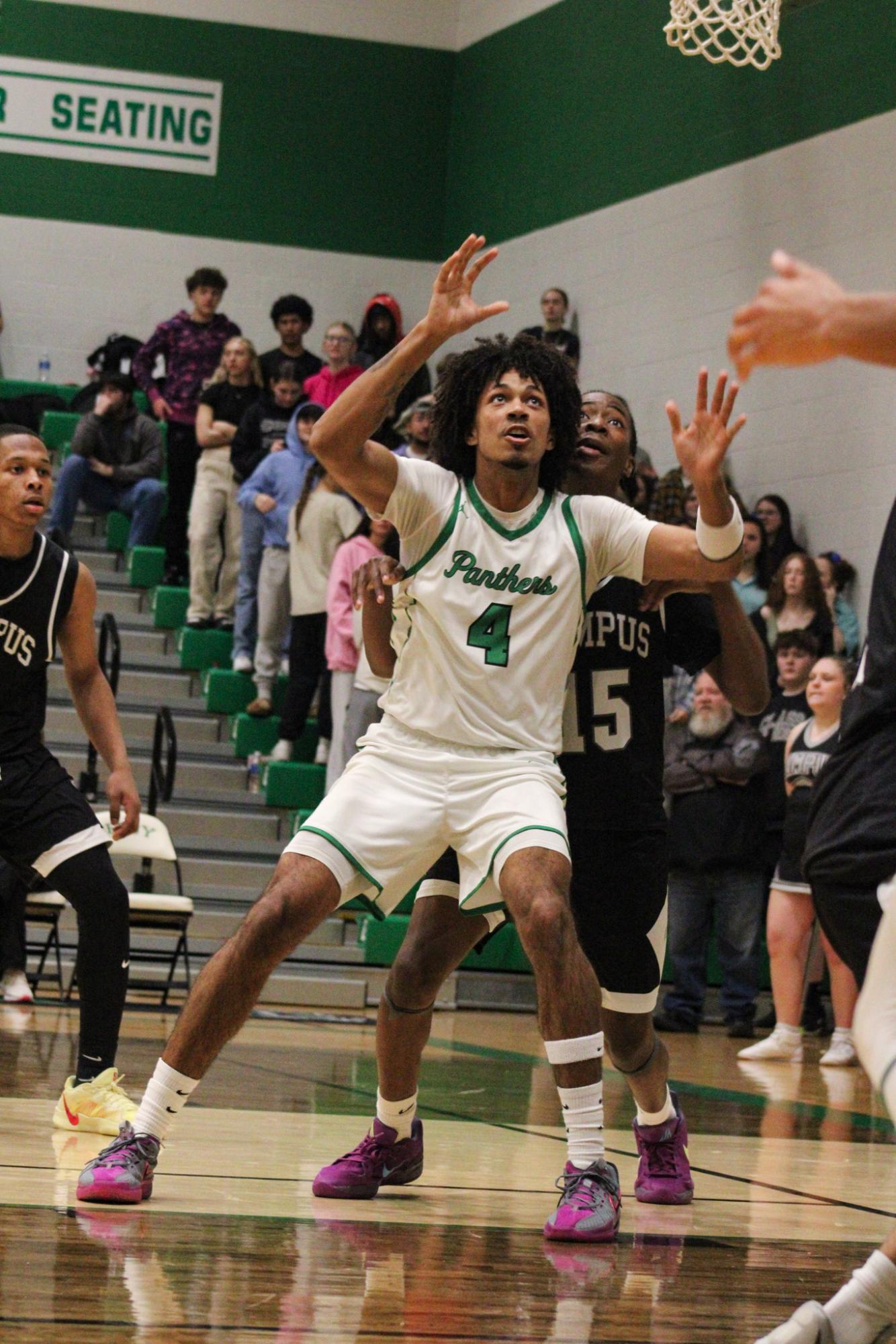 Boys varsity basketball vs. Campus (Photos by Kaelyn Kissack)