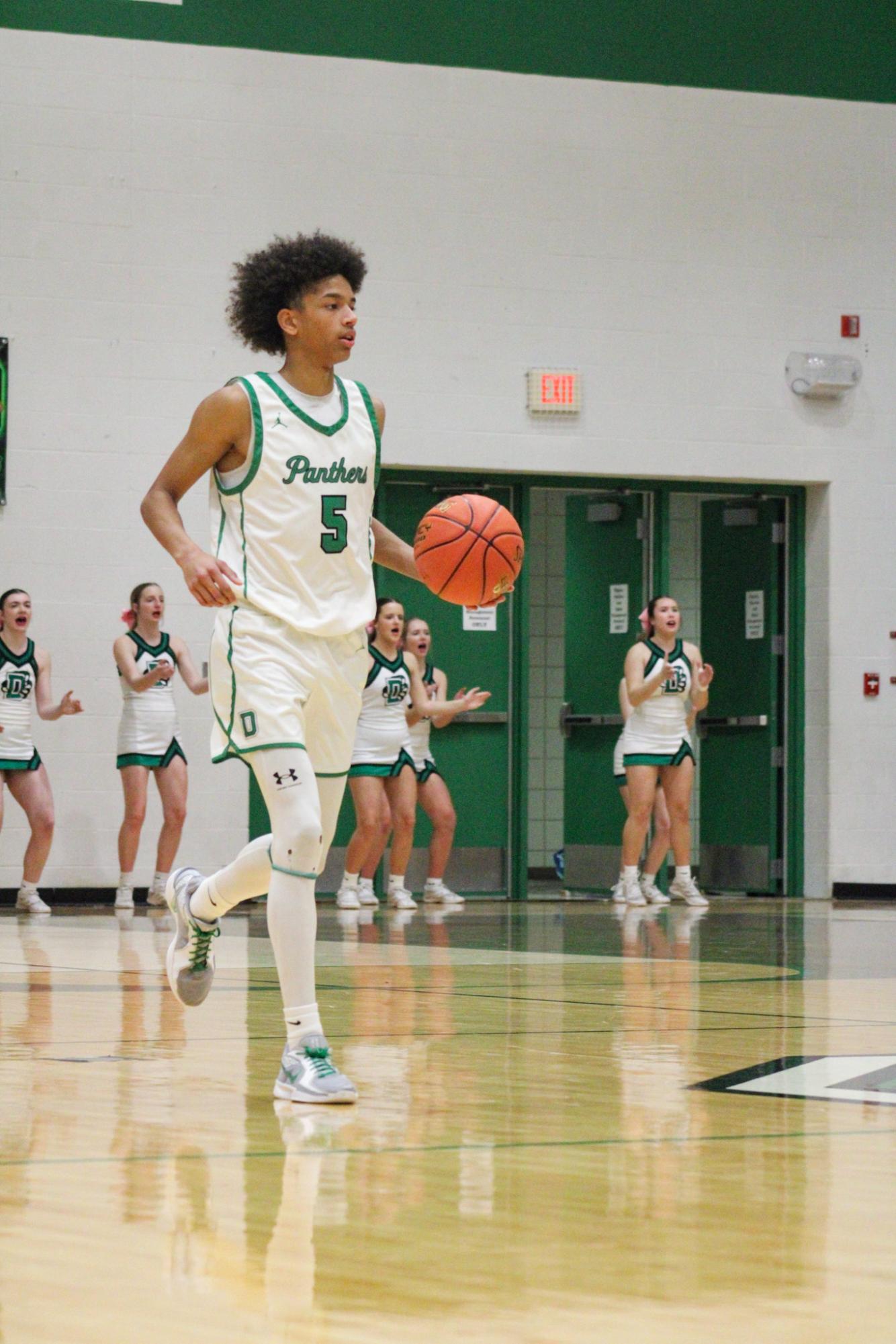 Boys varsity basketball vs. Campus (Photos by Kaelyn Kissack)