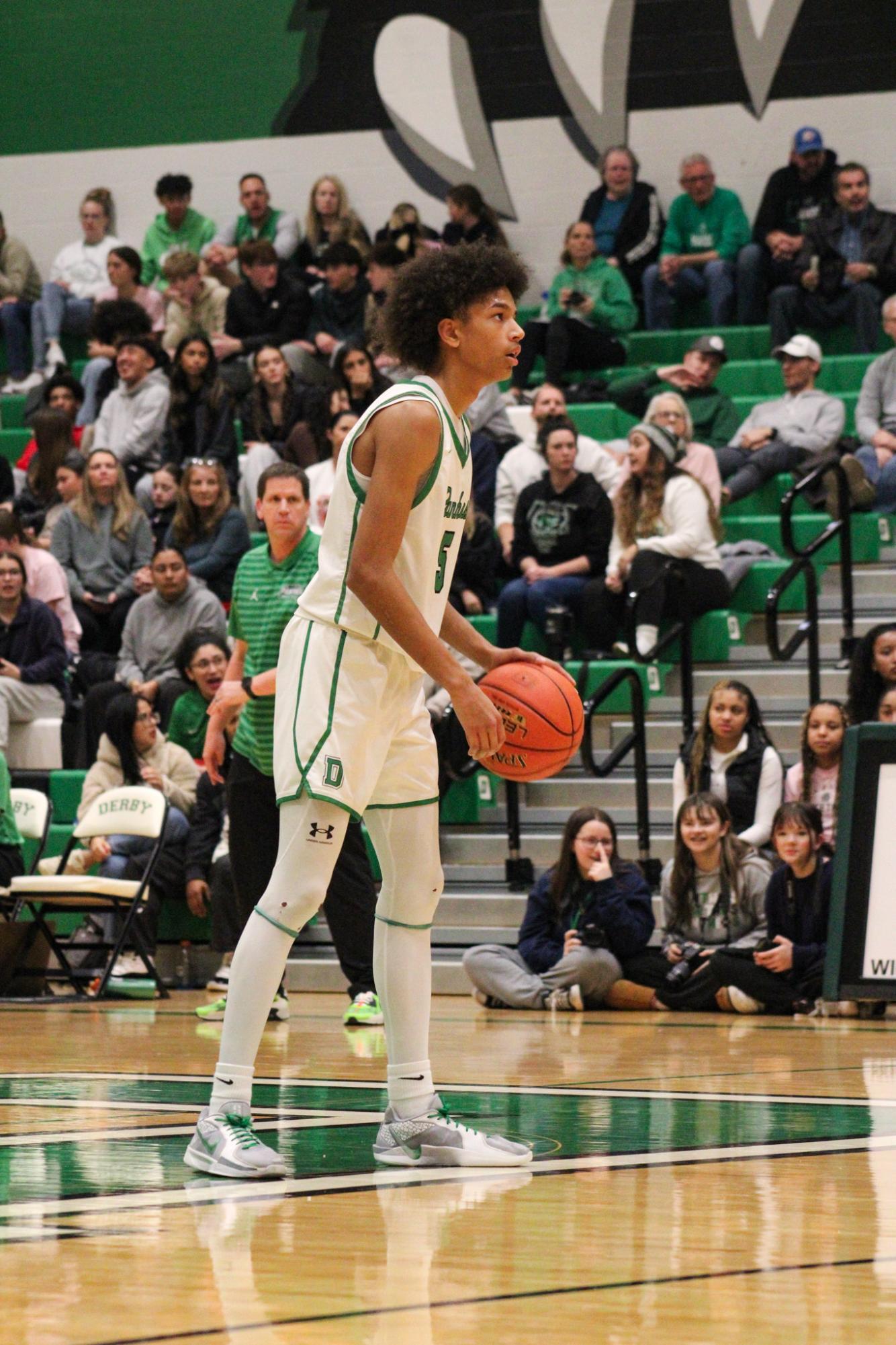 Boys varsity basketball vs. Campus (Photos by Kaelyn Kissack)