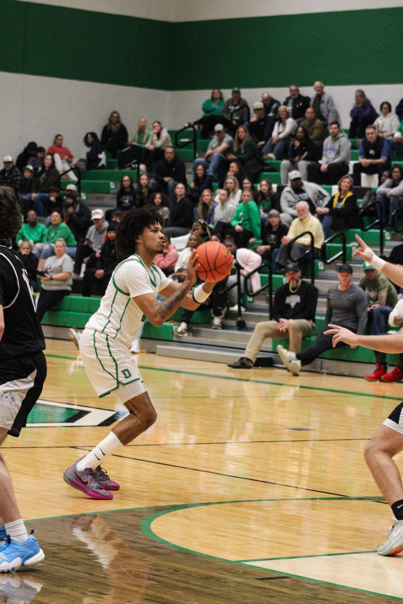 Boys varsity basketball vs. Campus (Photos by Kaelyn Kissack)