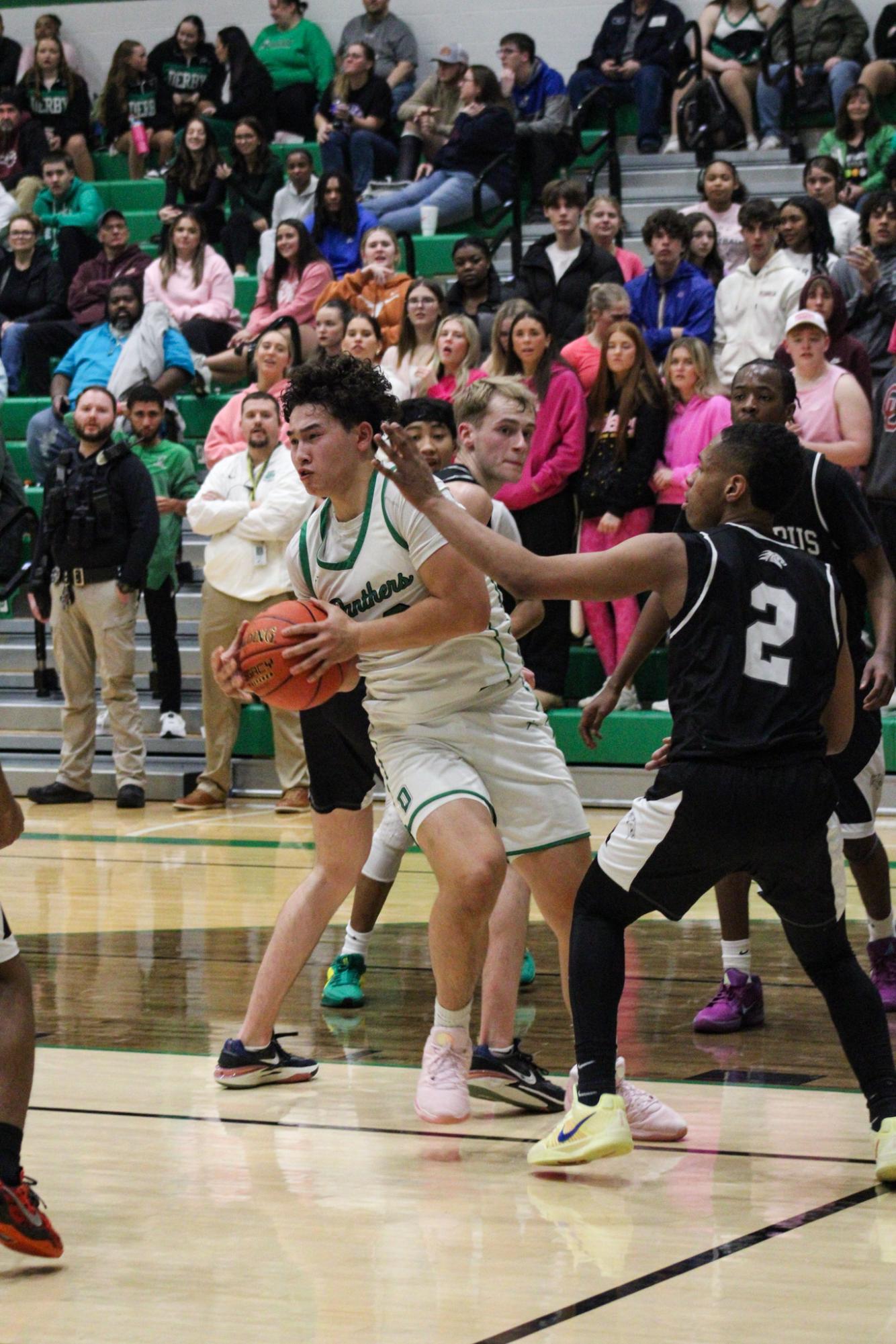 Boys varsity basketball vs. Campus (Photos by Kaelyn Kissack)