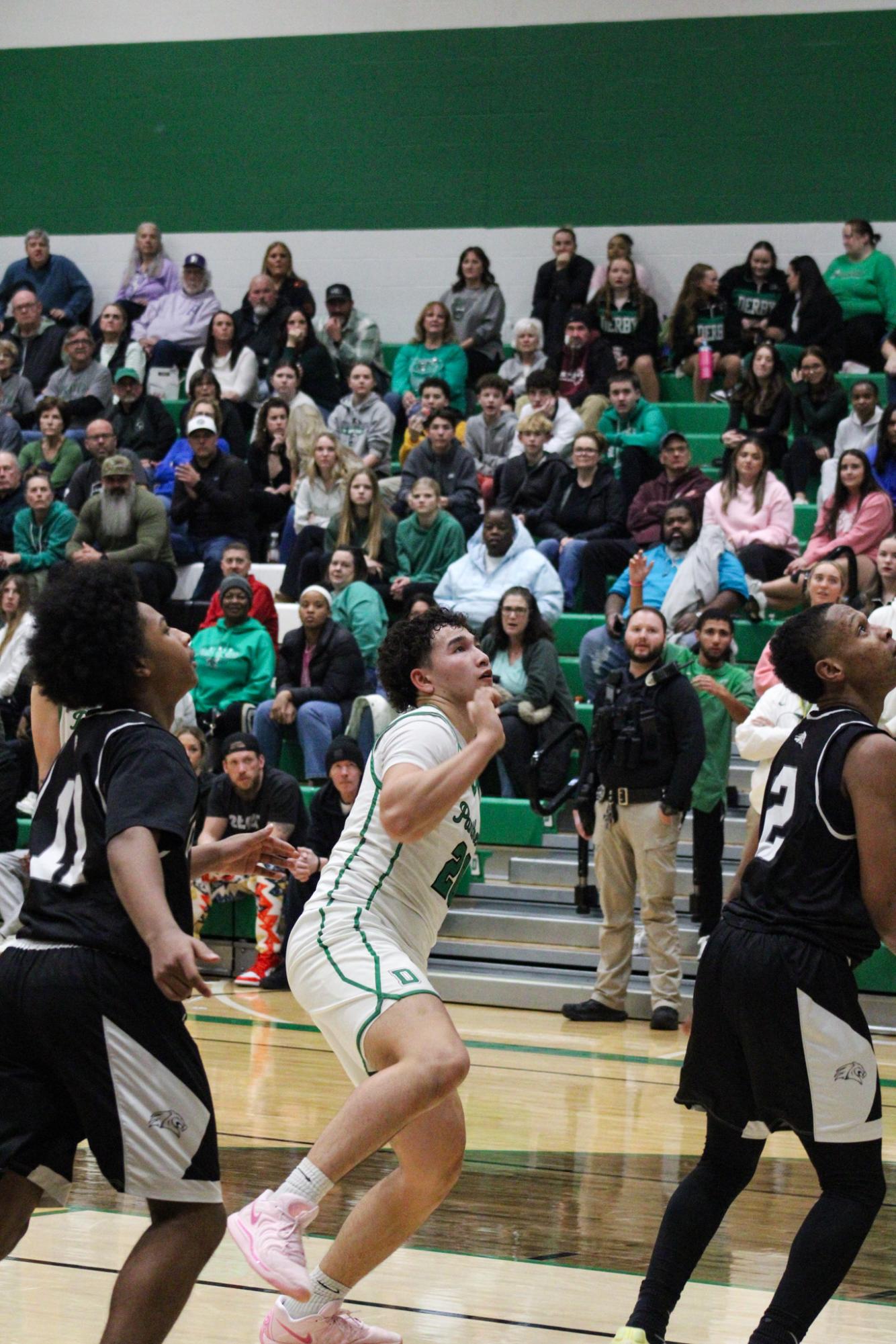 Boys varsity basketball vs. Campus (Photos by Kaelyn Kissack)