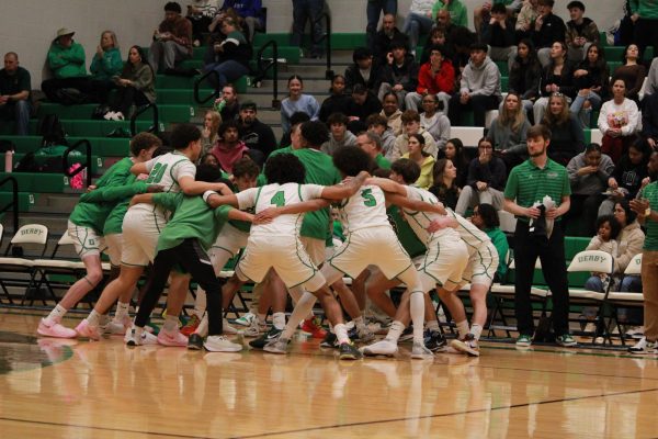 Navigation to Story: Boys varsity basketball vs. Campus (Photos by Abbie Villarreal)