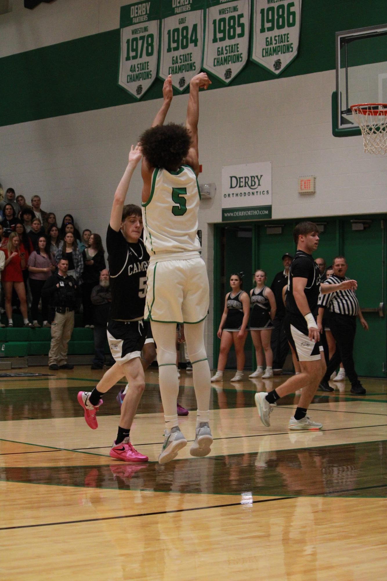 Boys varsity basketball vs. Campus (Photos by Abbie Villarreal)