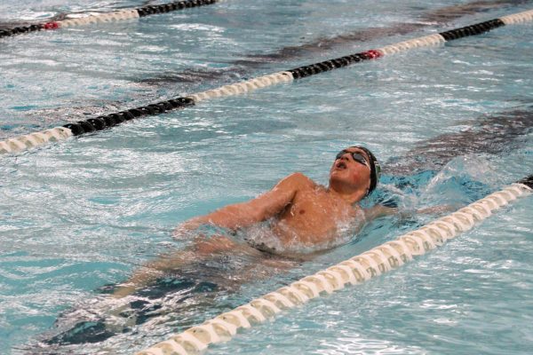 Navigation to Story: Boys swim at campus (photos by Stevie Hoppock)