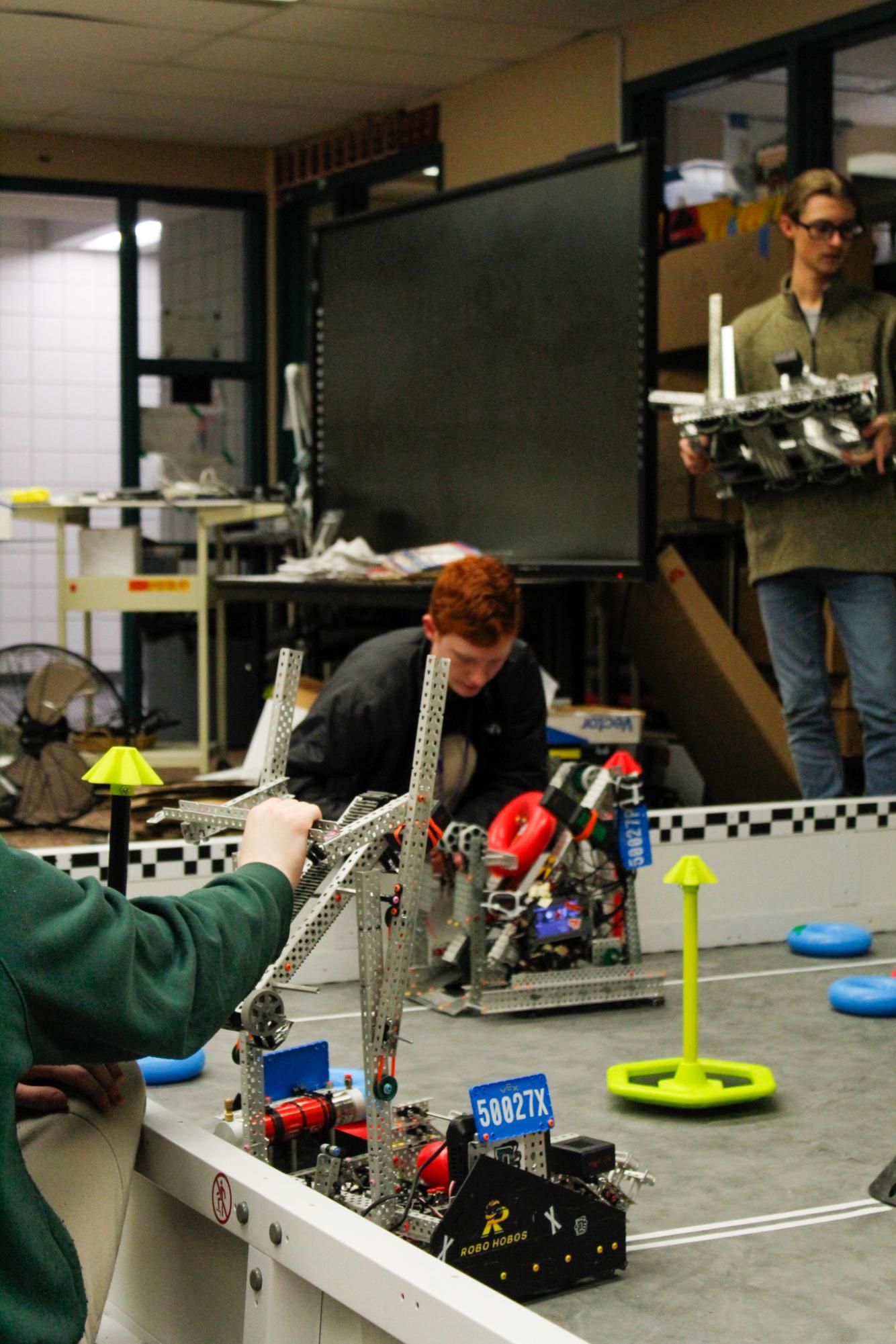 Robotics club ( photos by Stevie Hoppock)