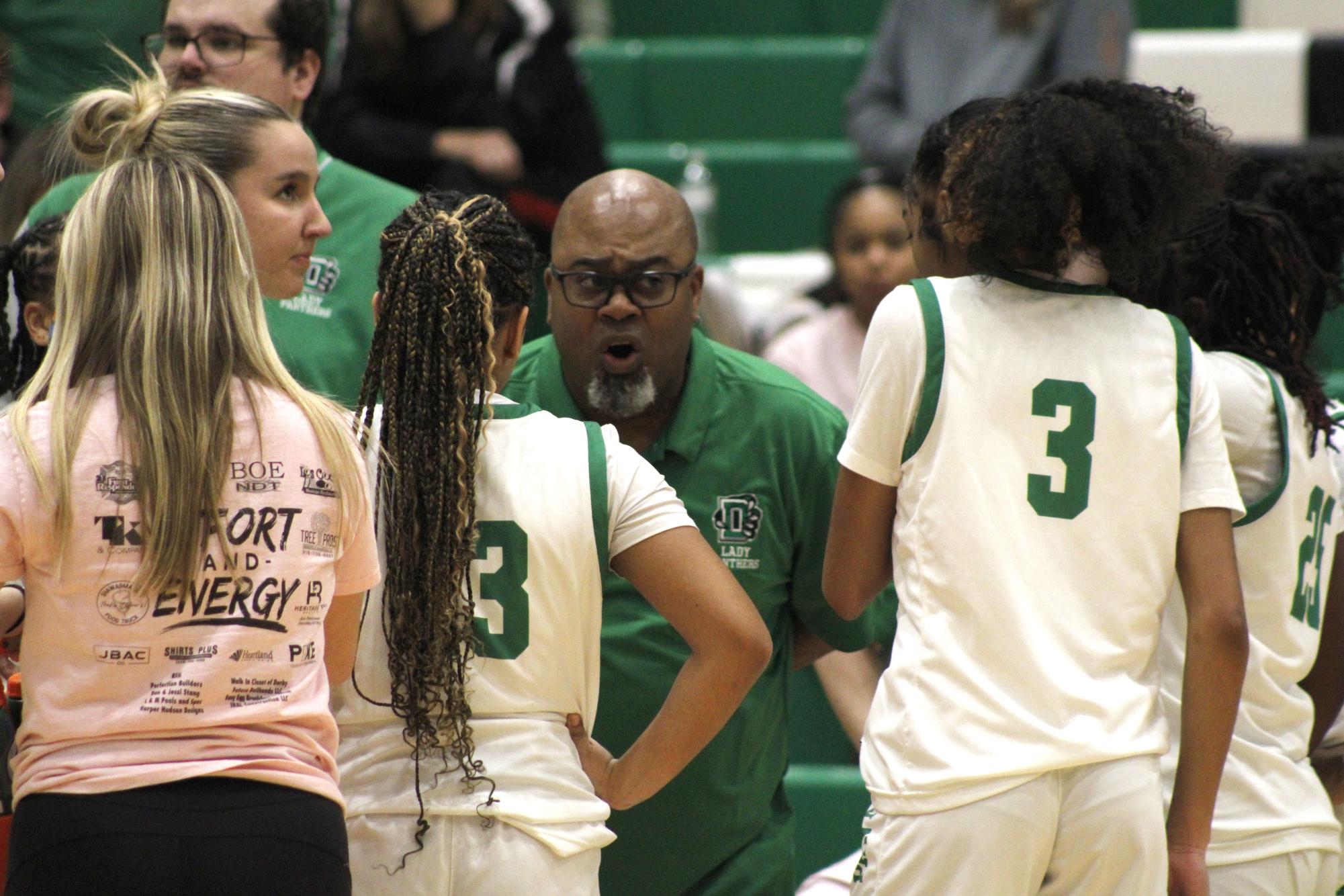 Girls basketball vs. Campus (Photos by Bree Stuhlsatz)