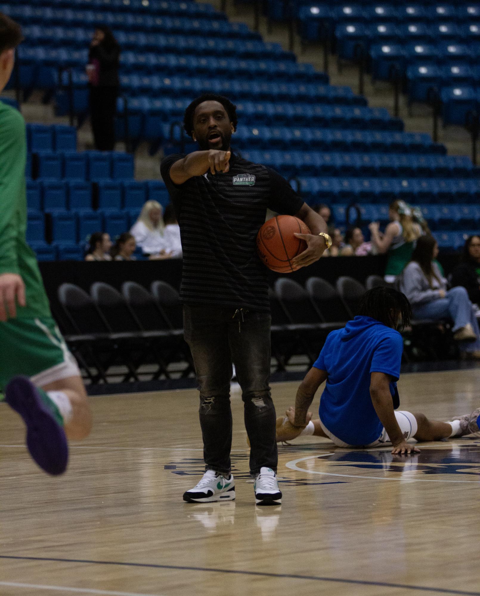 Boys basketball vs. Northwest (Photos by Noah DeVault)