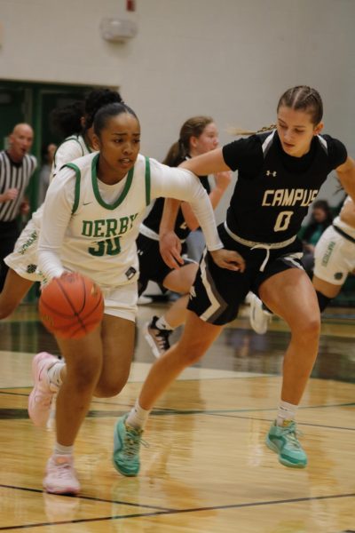 Navigation to Story: Girls Basketball vs Campus (Photos by Ella davidson)