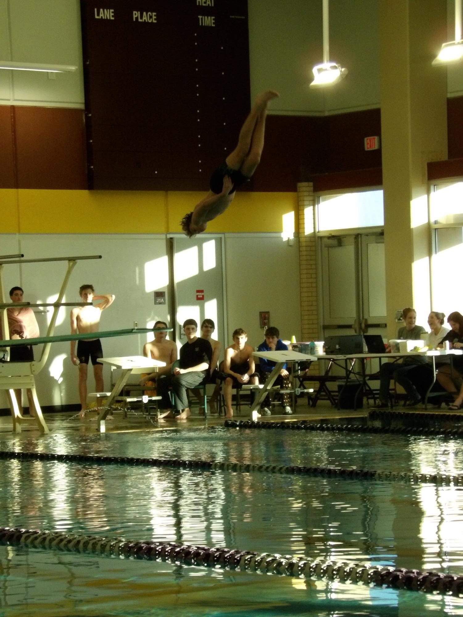 Boys dive (Photos by Tripp Stratton)