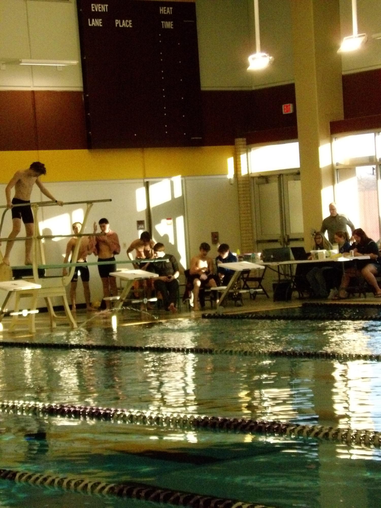 Boys dive (Photos by Tripp Stratton)