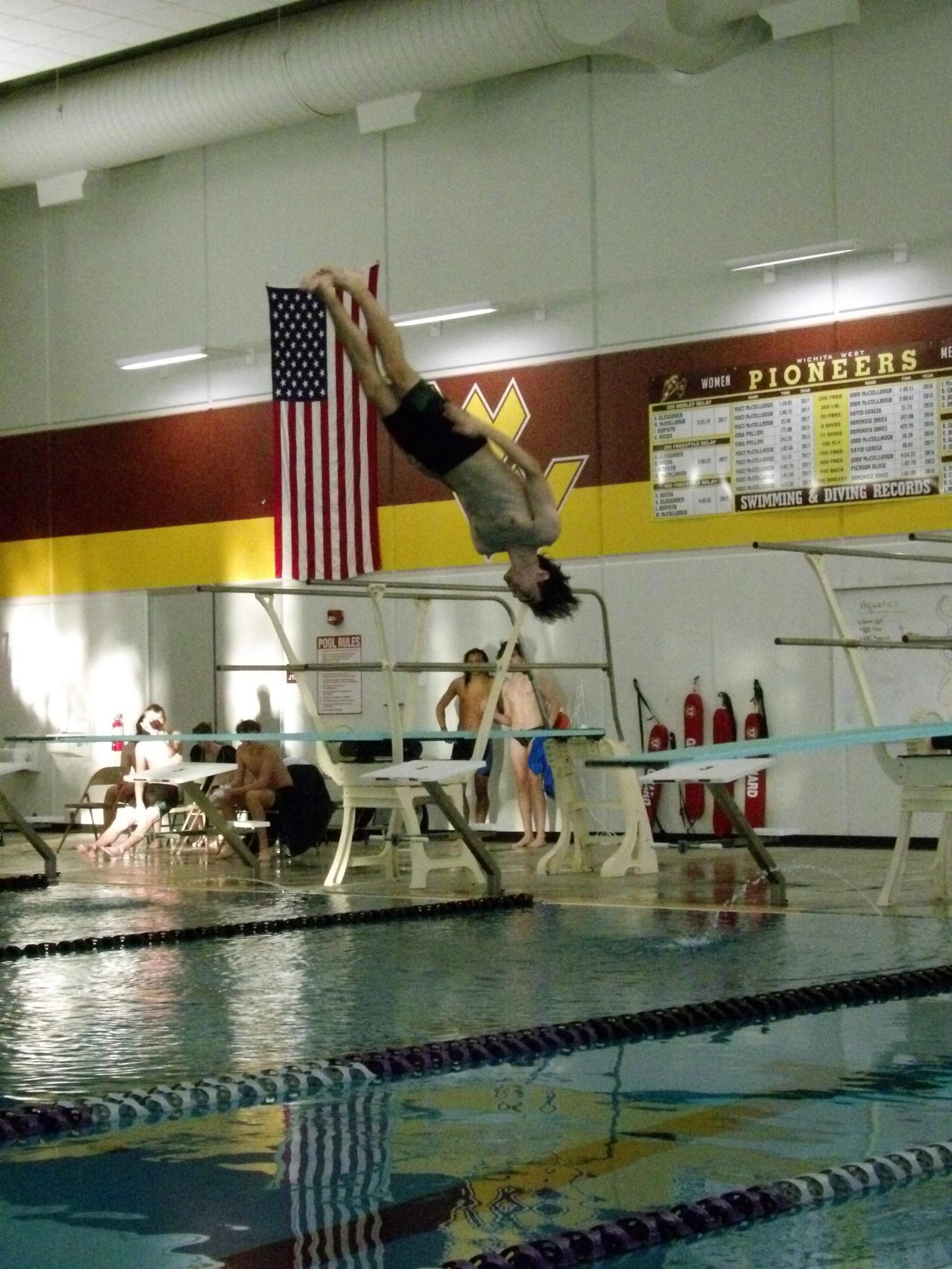 Boys dive (Photos by Tripp Stratton)