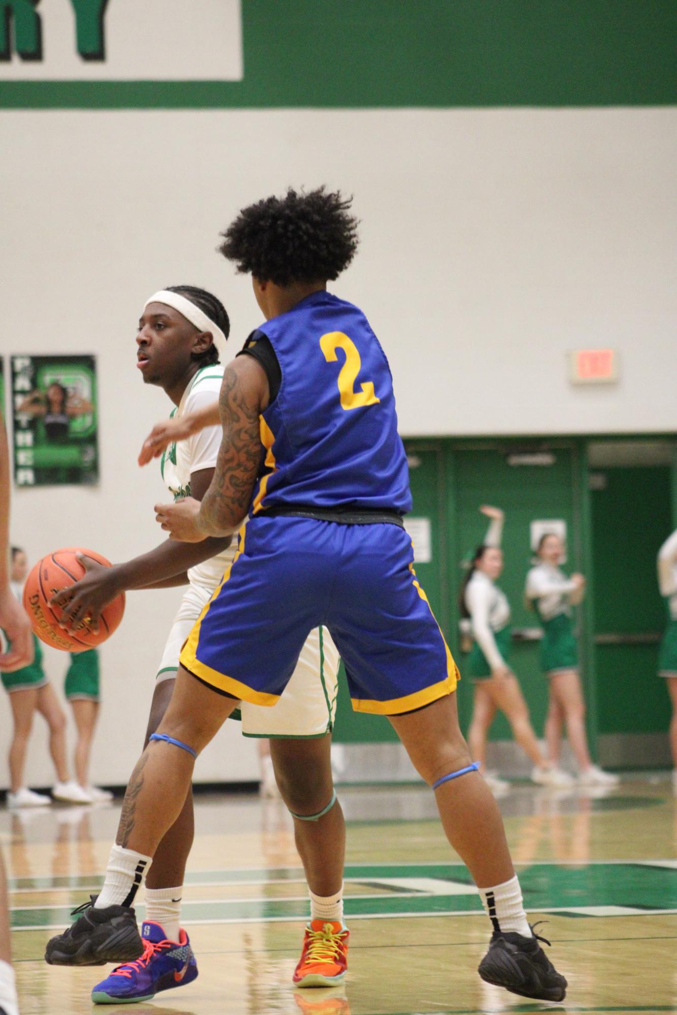 Varsity Boys Basketball vs. Hutchinson (Photos by Kaelyn Kissack)