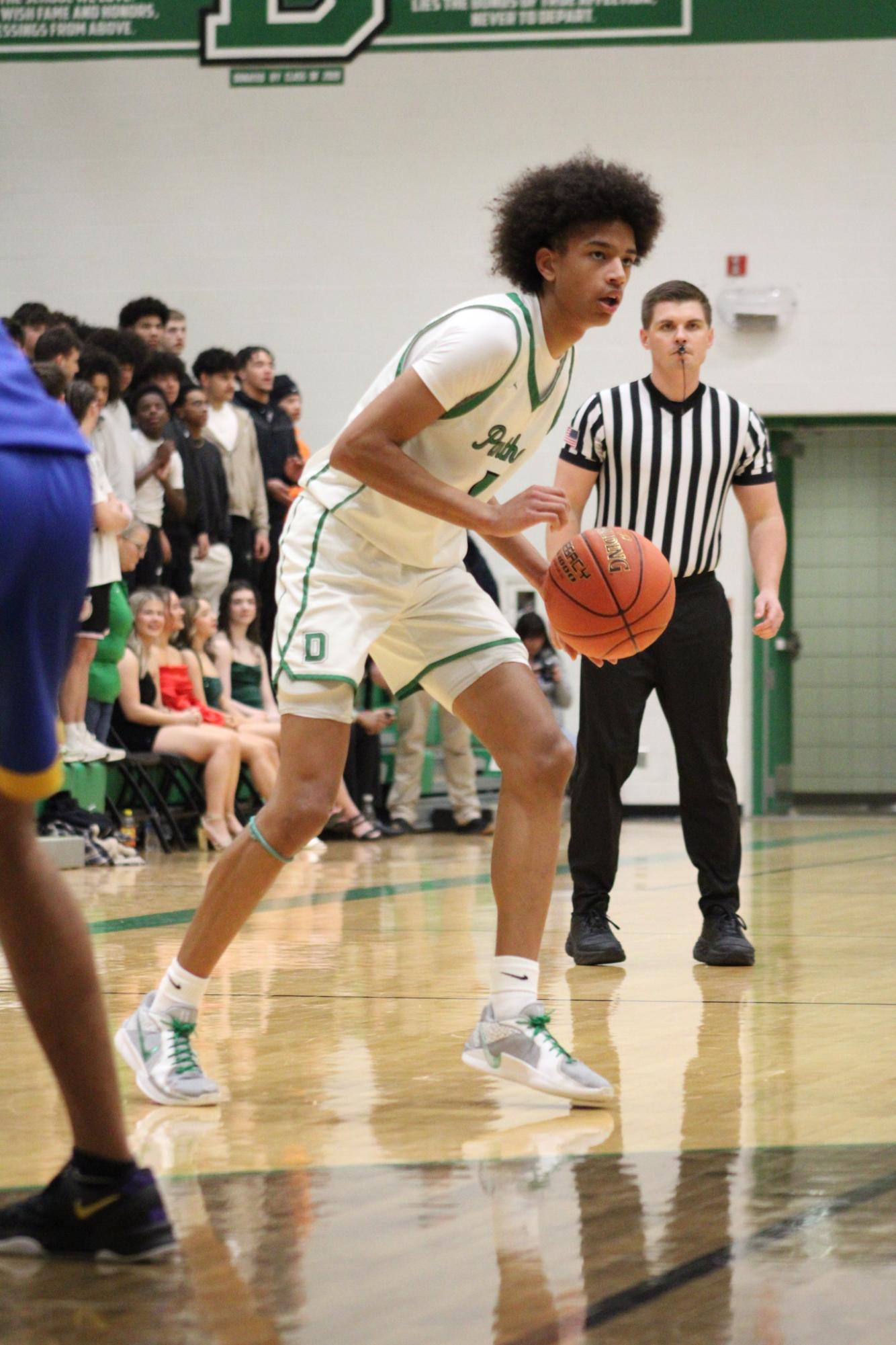 Varsity Boys Basketball vs. Hutchinson (Photos by Kaelyn Kissack)