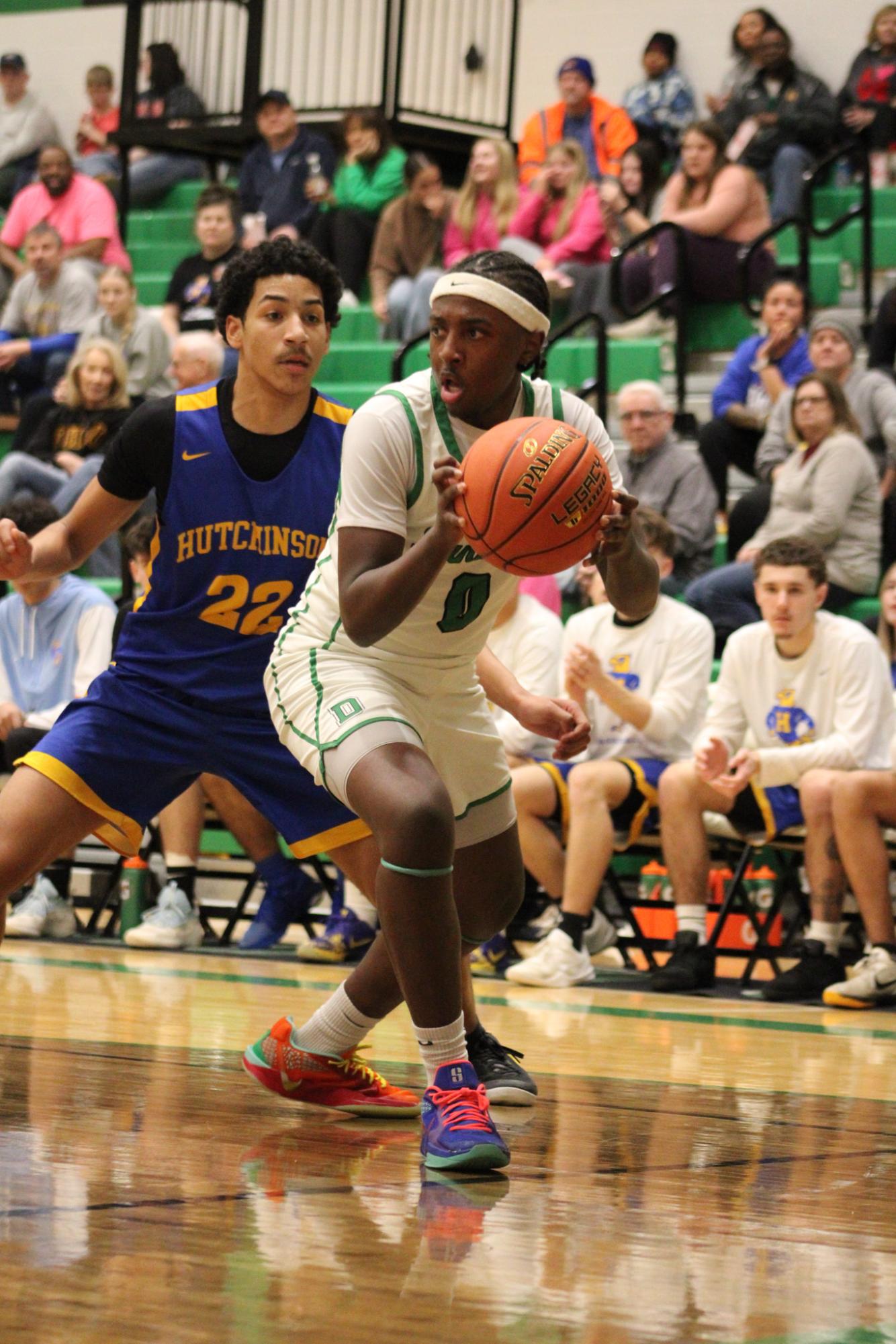 Varsity Boys Basketball vs. Hutchinson (Photos by Kaelyn Kissack)