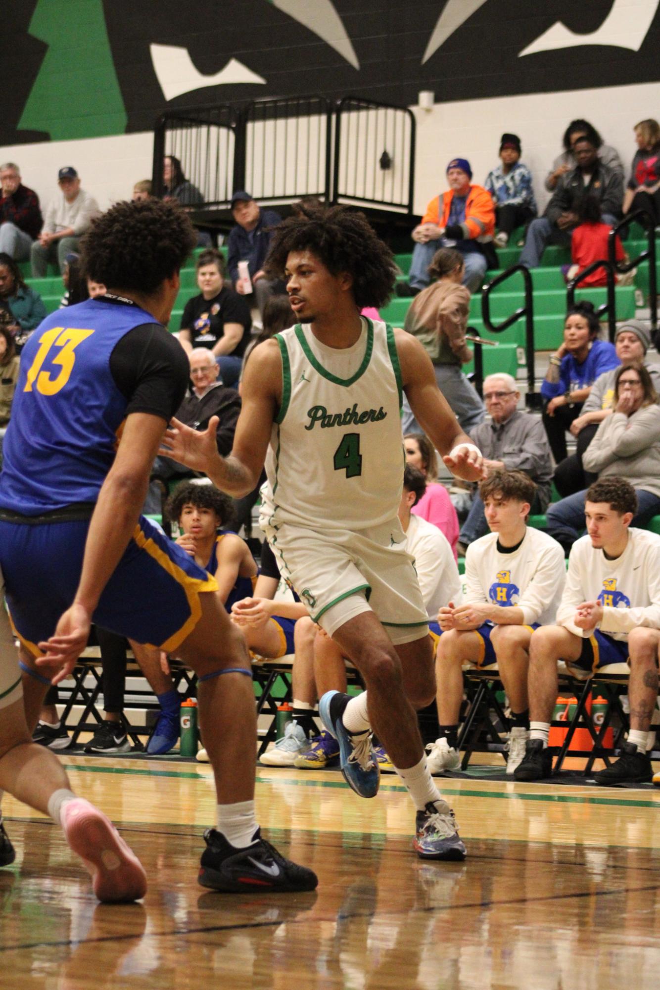 Varsity Boys Basketball vs. Hutchinson (Photos by Kaelyn Kissack)