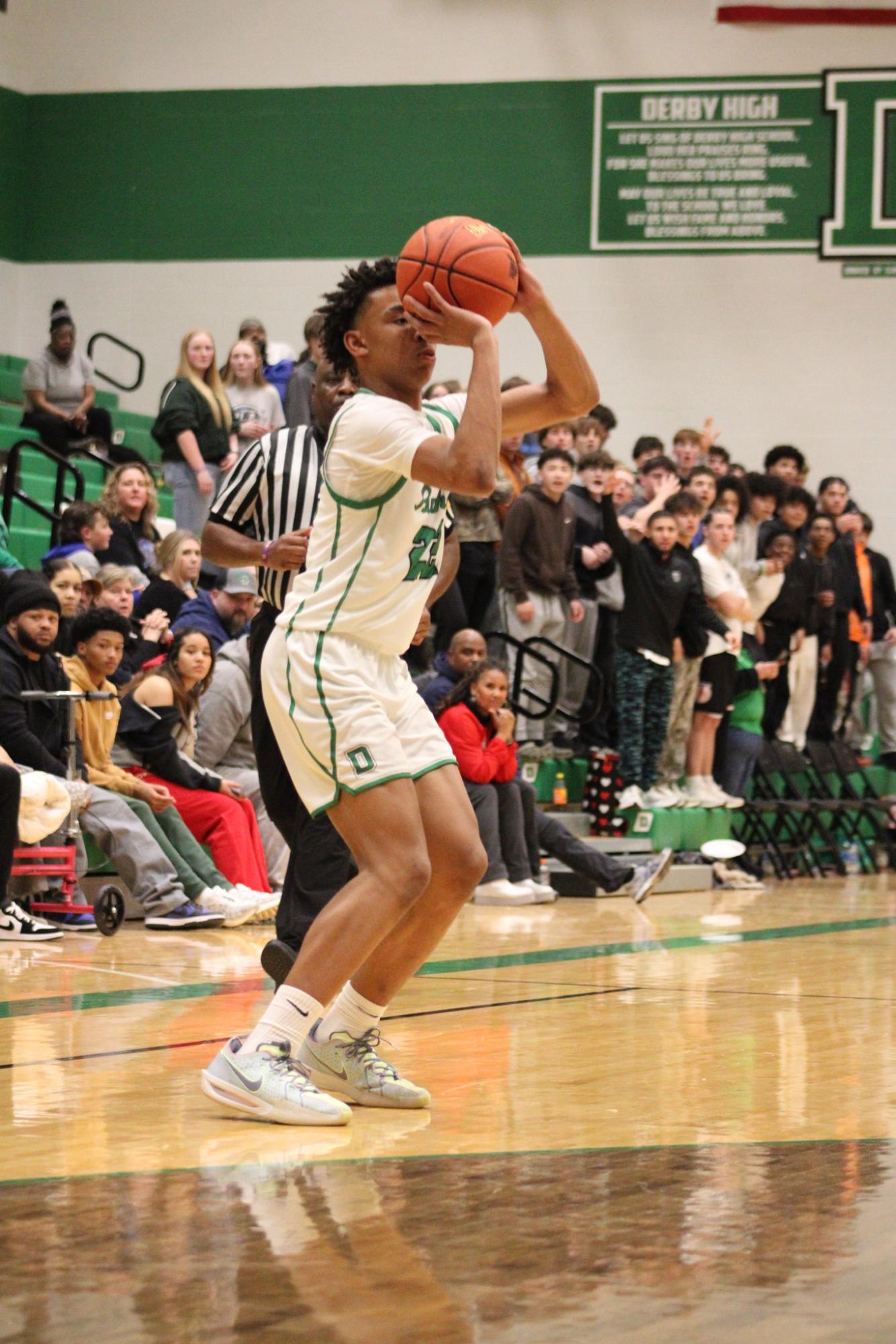 Varsity Boys Basketball vs. Hutchinson (Photos by Kaelyn Kissack)