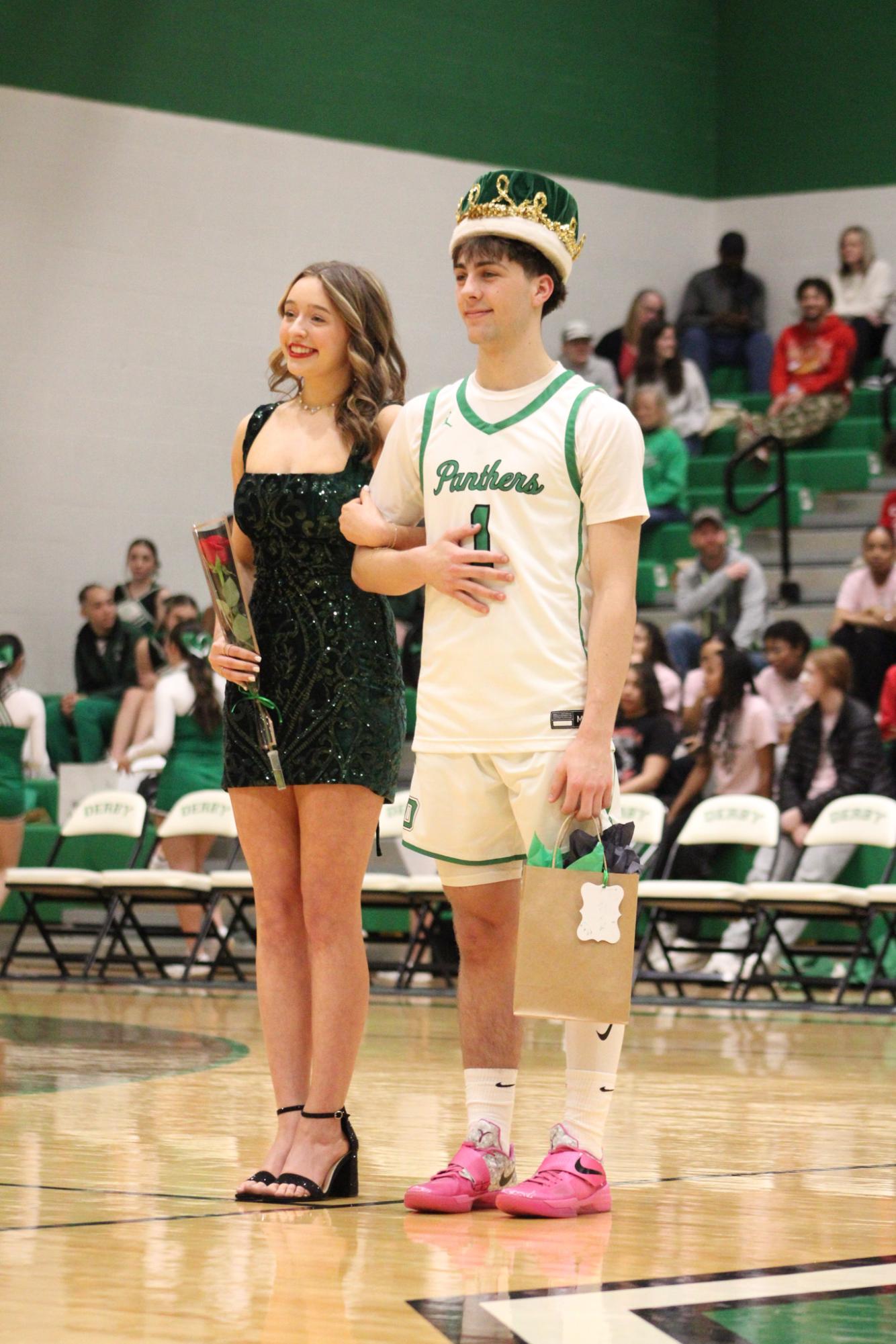 Varsity Boys Basketball vs. Hutchinson (Photos by Kaelyn Kissack)