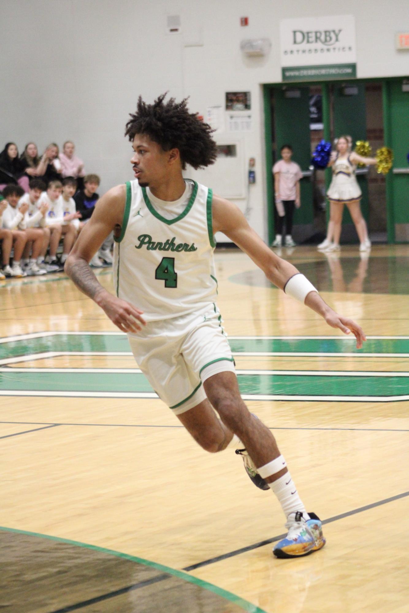 Varsity Boys Basketball vs. Hutchinson (Photos by Kaelyn Kissack)