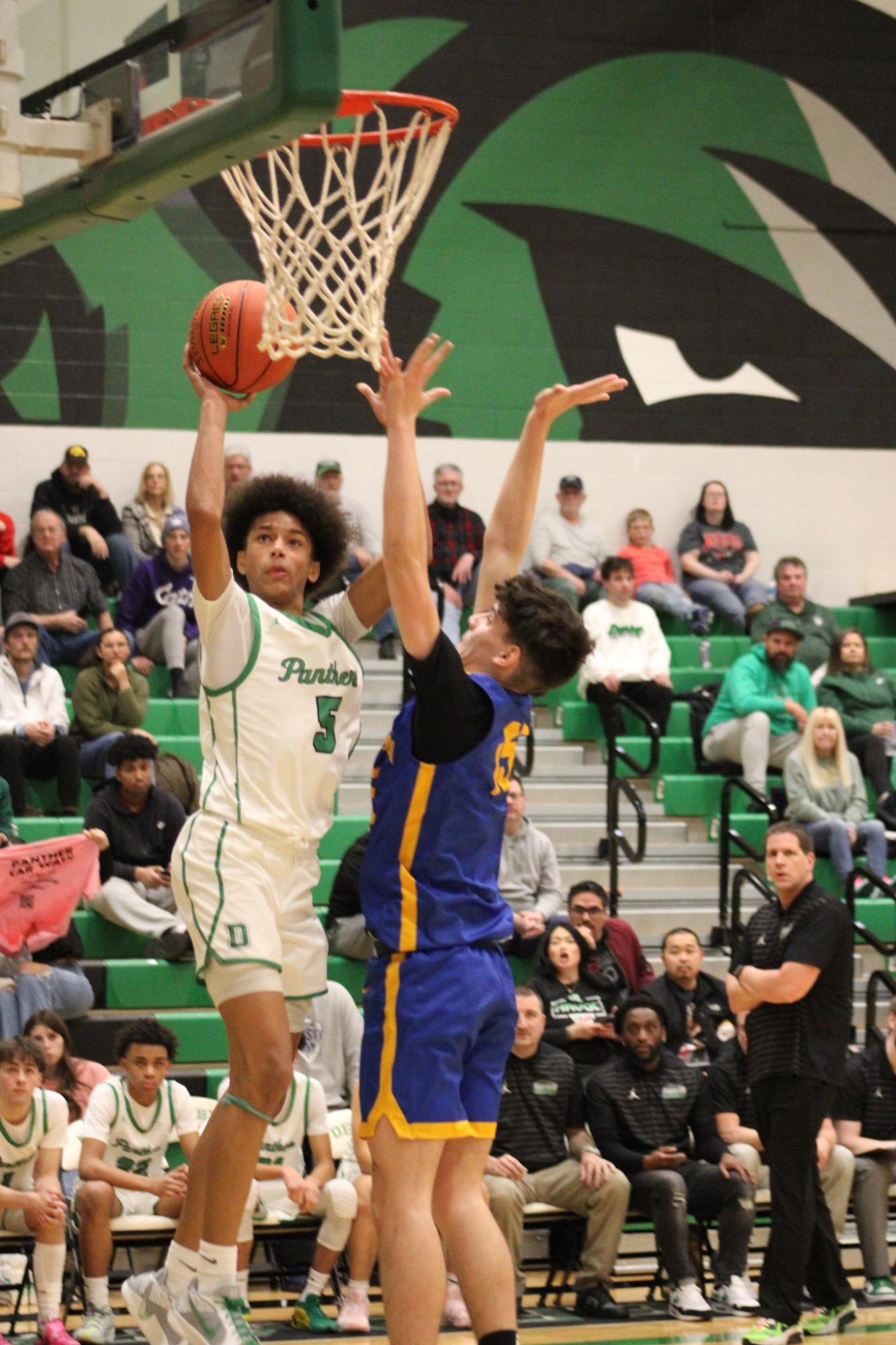 Varsity Boys Basketball vs. Hutchinson (Photos by Kaelyn Kissack)