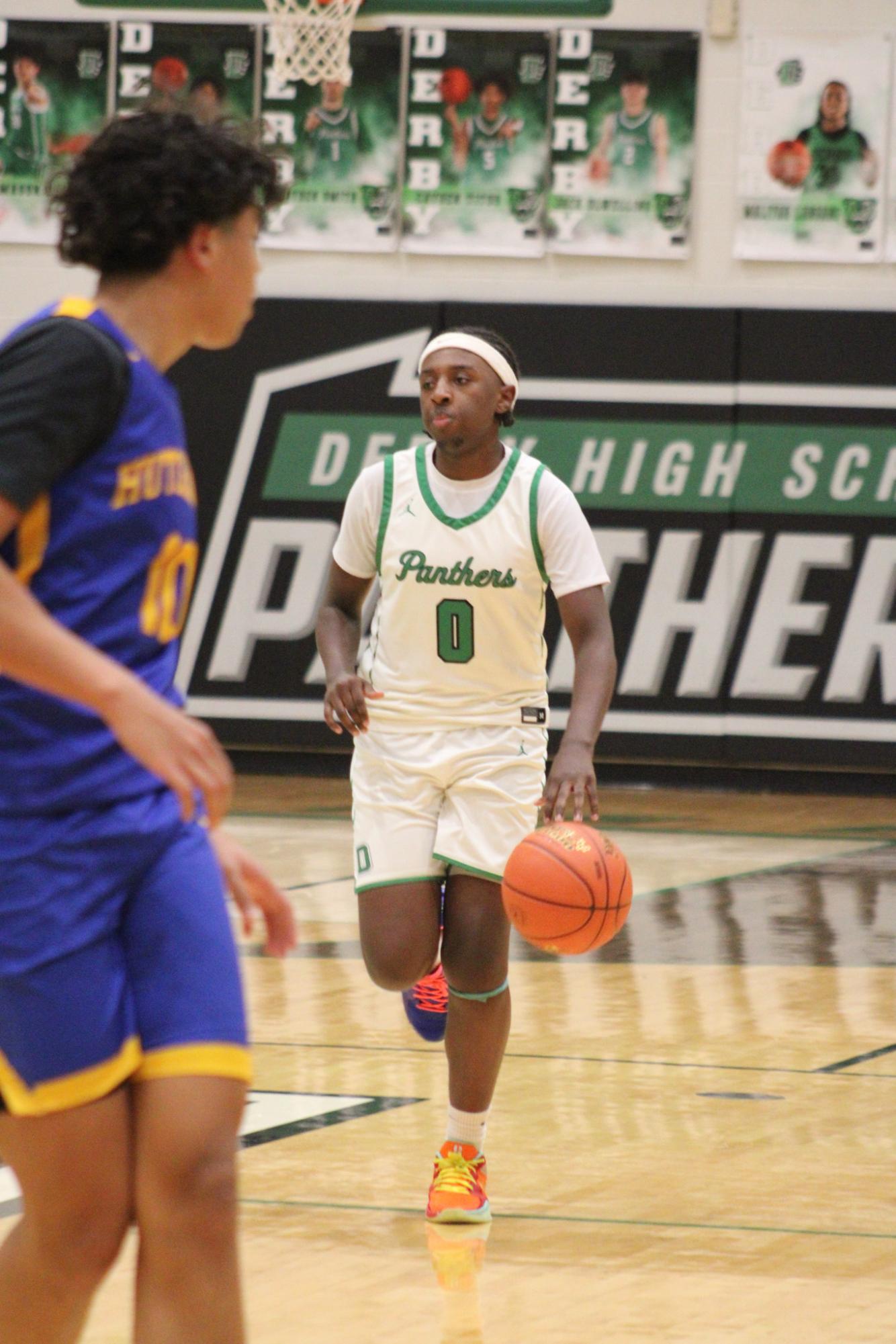 Varsity Boys Basketball vs. Hutchinson (Photos by Kaelyn Kissack)