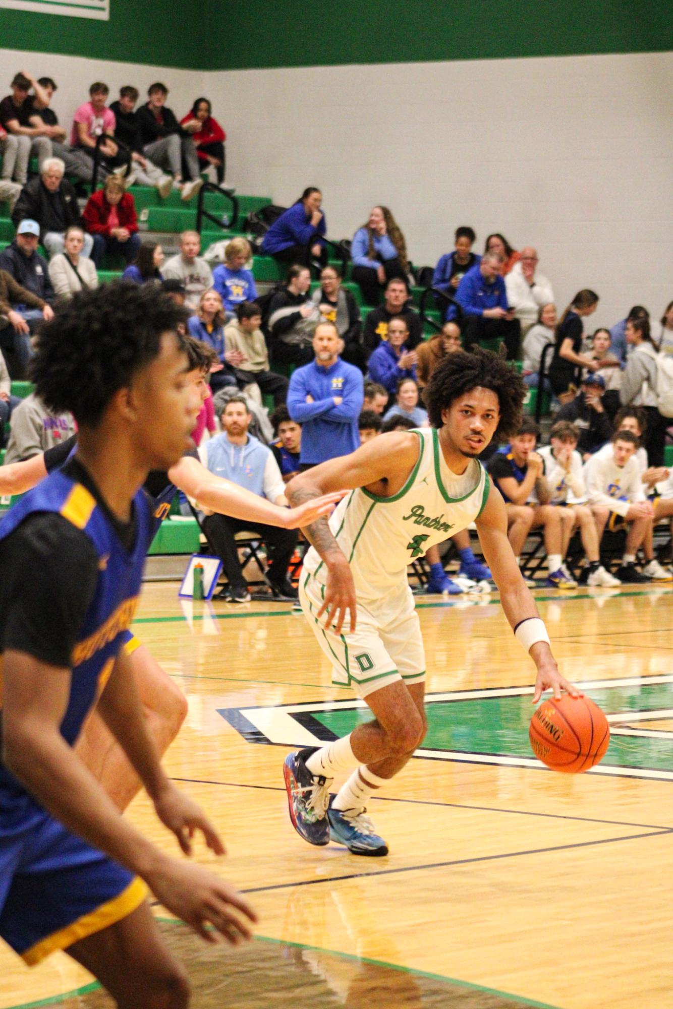 Varsity Boys Basketball vs. Hutchinson (Photos by Kaelyn Kissack)