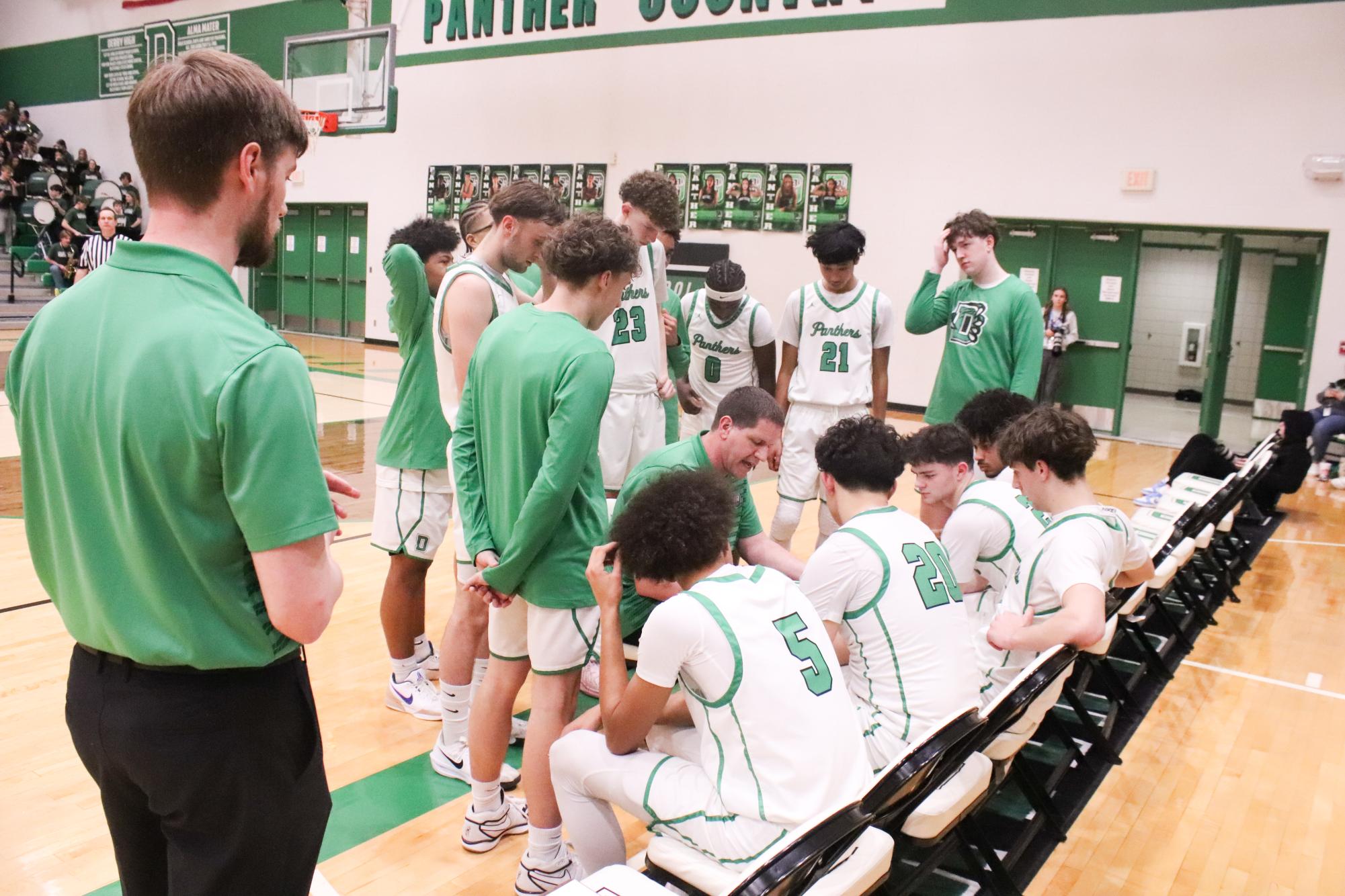 Boys Basketball vs. Valley Center (Photos by Ella davidson)