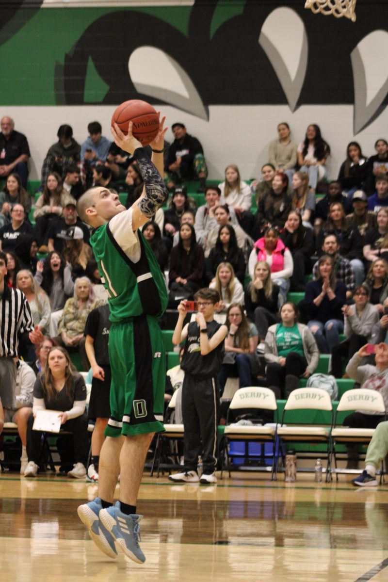 Player shooting the ball