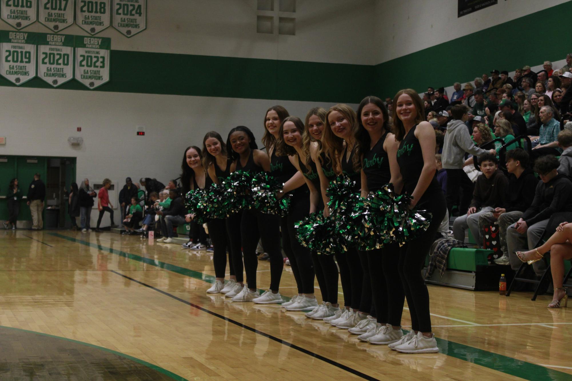 Varsity Boys basketball vs. Hutchinson (Photos by Tripp Stratton)