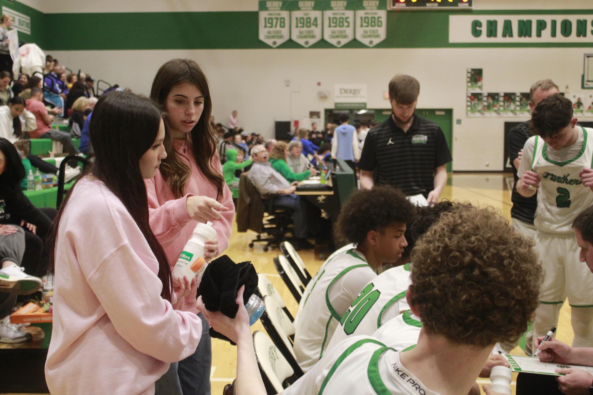 Varsity Boys basketball vs. Hutchinson (Photos by Tripp Stratton)