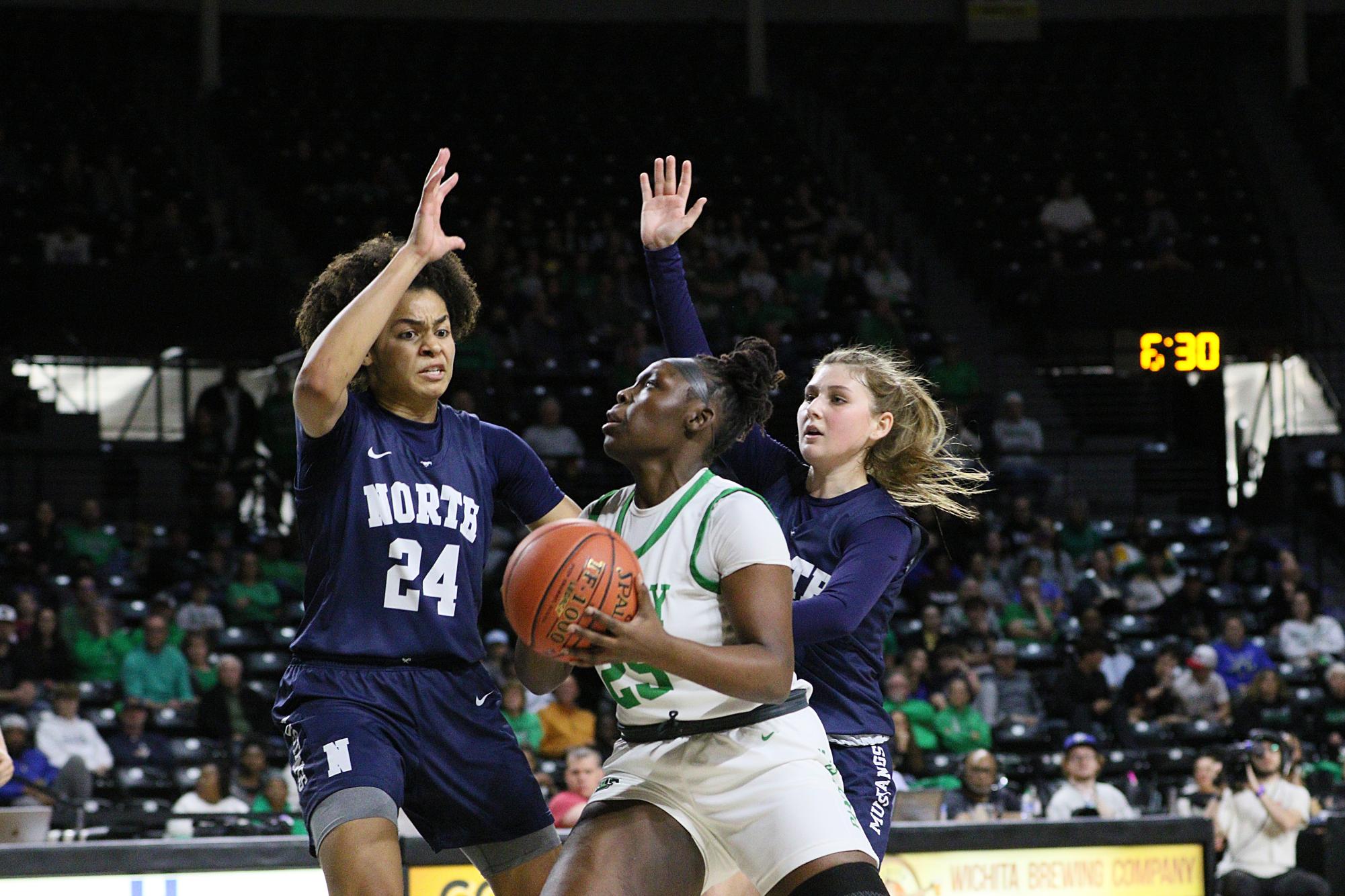 Girls state basketball vs. Blue Valley North (Photos by Maggie Elliott)