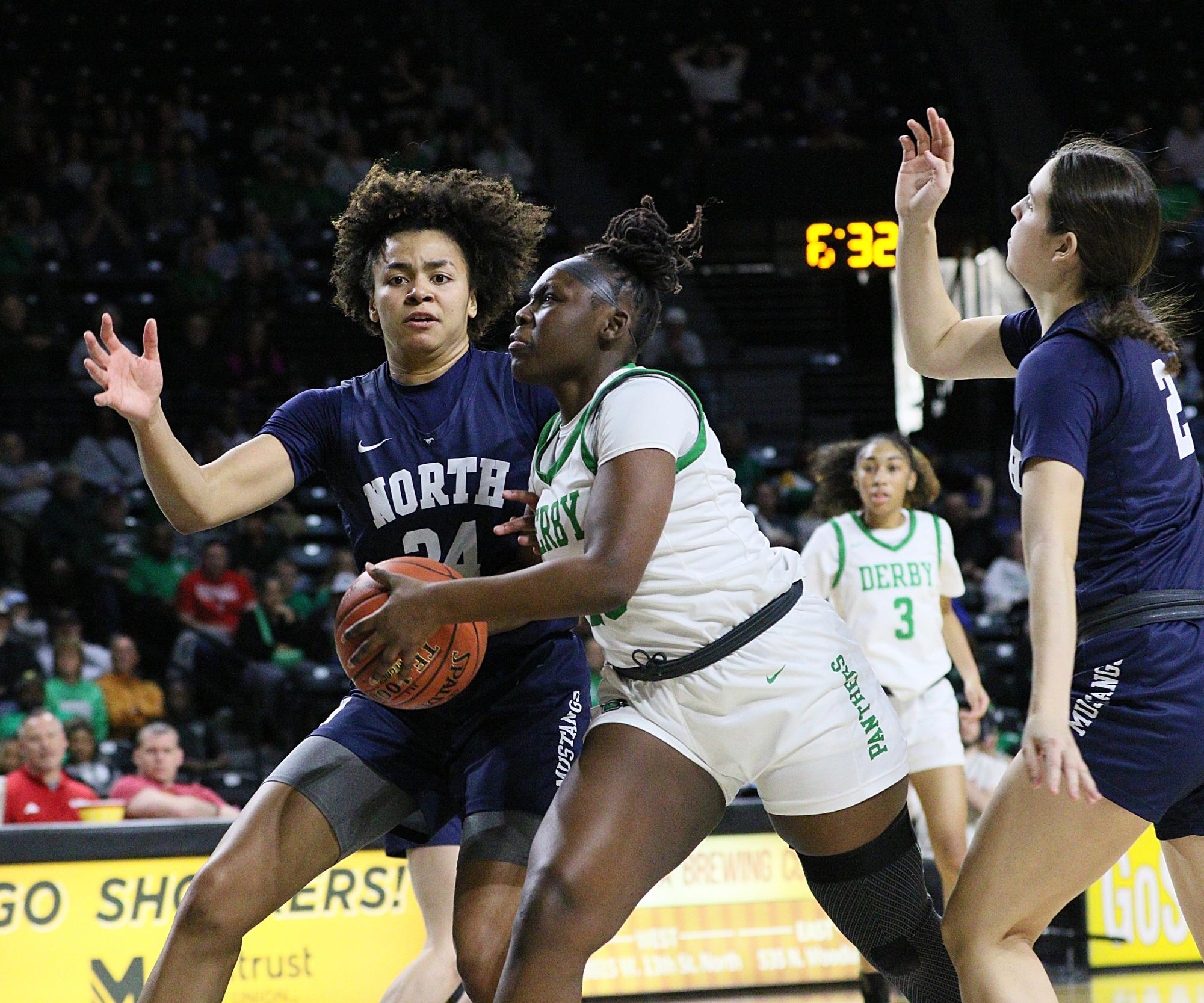 Girls state basketball vs. Blue Valley North (Photos by Maggie Elliott)