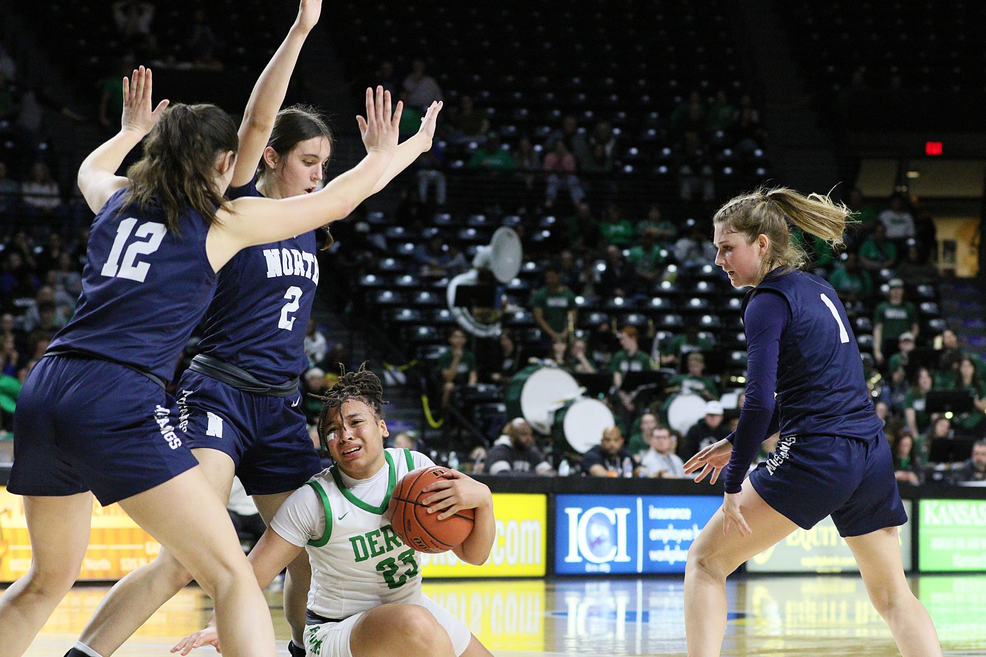 Girls state basketball vs. Blue Valley North (Photos by Maggie Elliott)