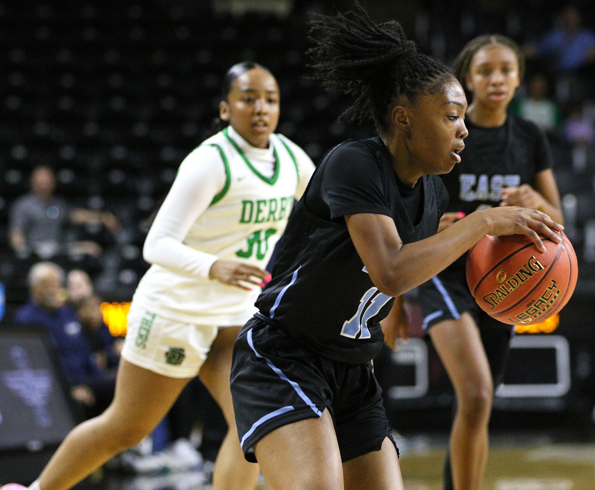 Girls state basketball vs. Wichita East (Photos by Maggie Elliott)