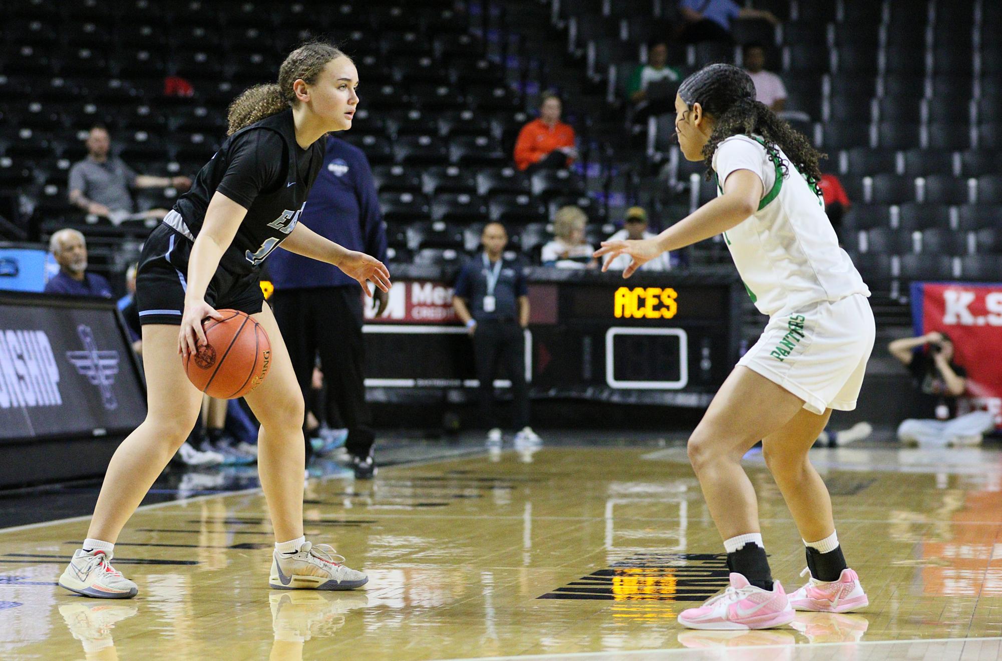 Girls state basketball vs. Wichita East (Photos by Maggie Elliott)