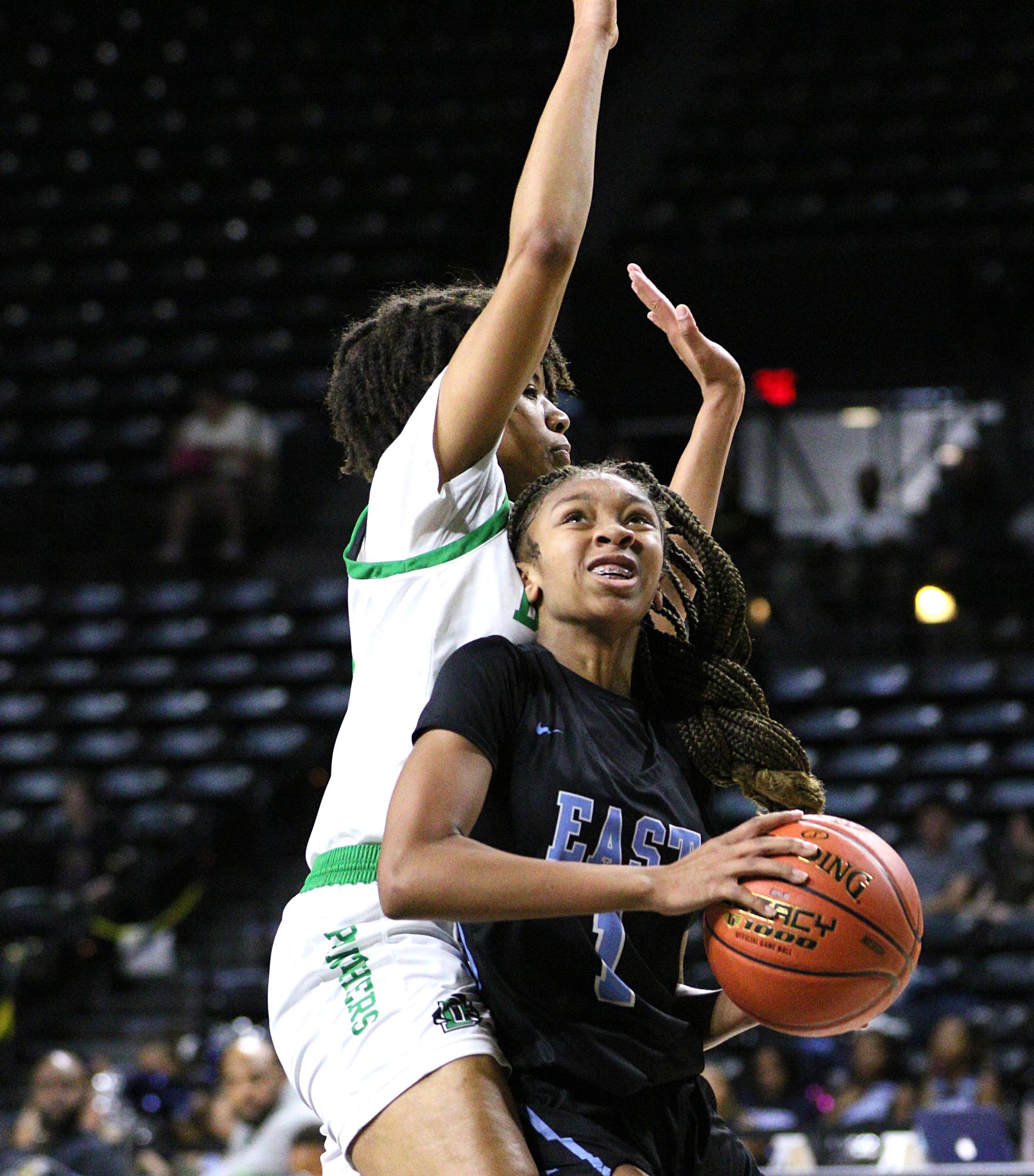 Girls state basketball vs. Wichita East (Photos by Maggie Elliott)