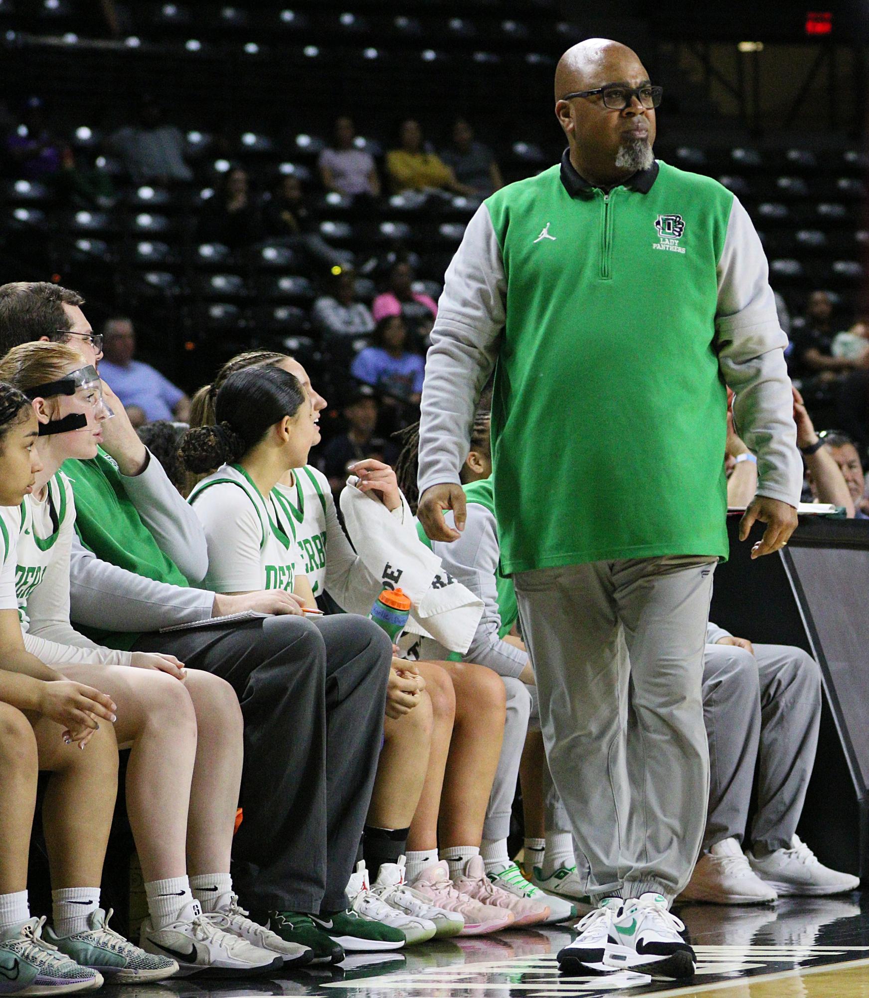 Girls state basketball vs. Wichita East (Photos by Maggie Elliott)