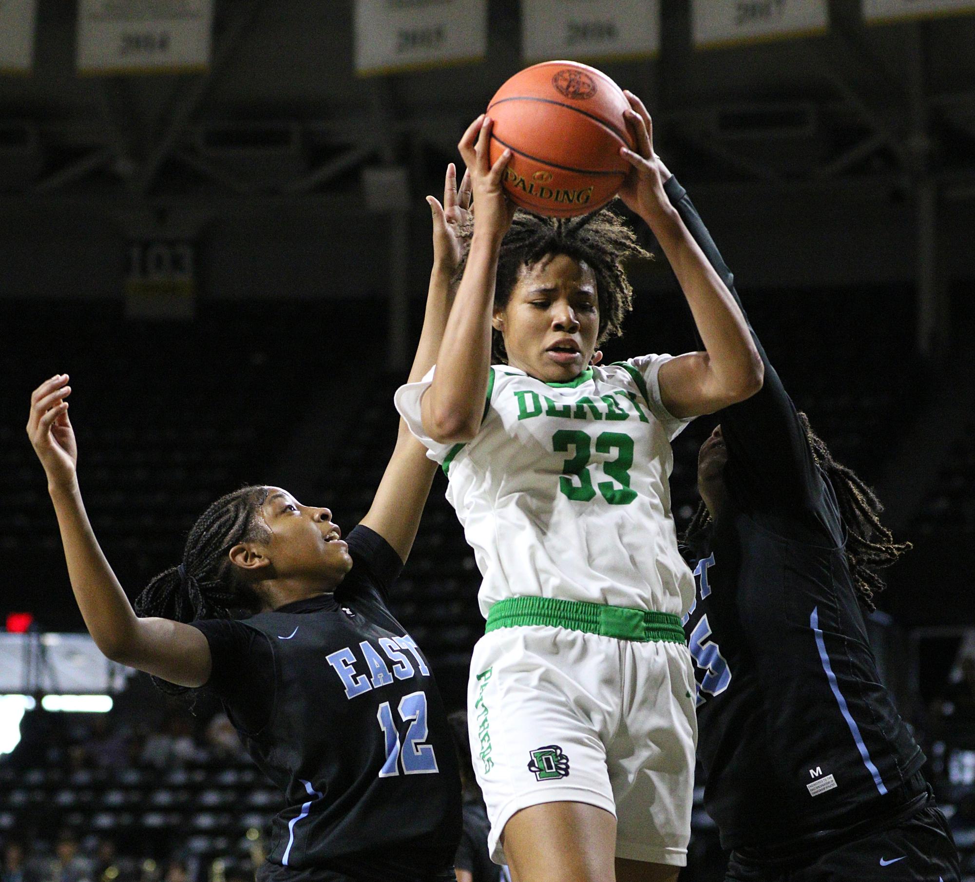 Girls state basketball vs. Wichita East (Photos by Maggie Elliott)