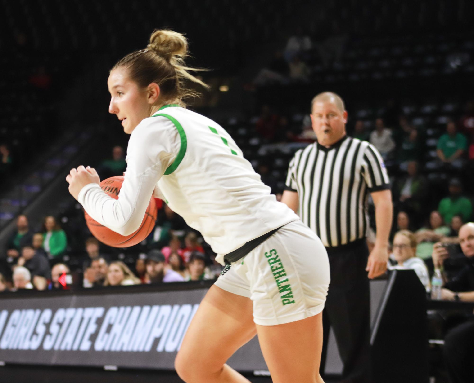 Girls basketball state championship vs. Blue Valley (Photos by Ava Mbawuike)